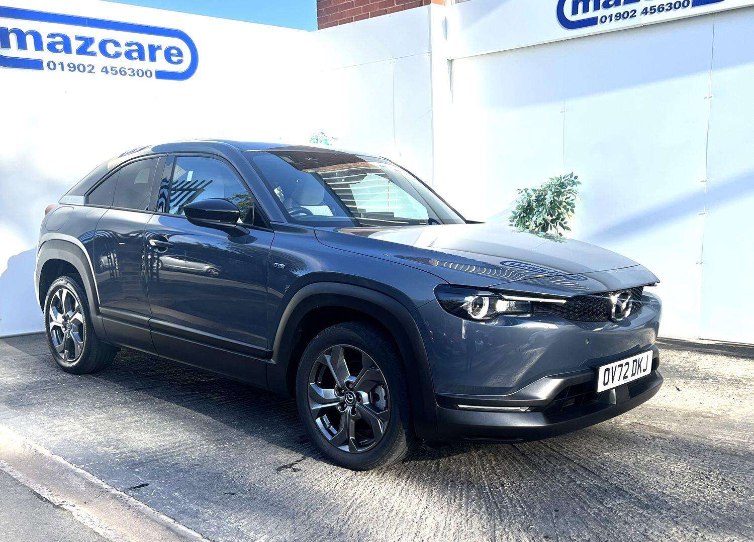 2022 MAZDA MX-30 2022 MAZDA MX-30