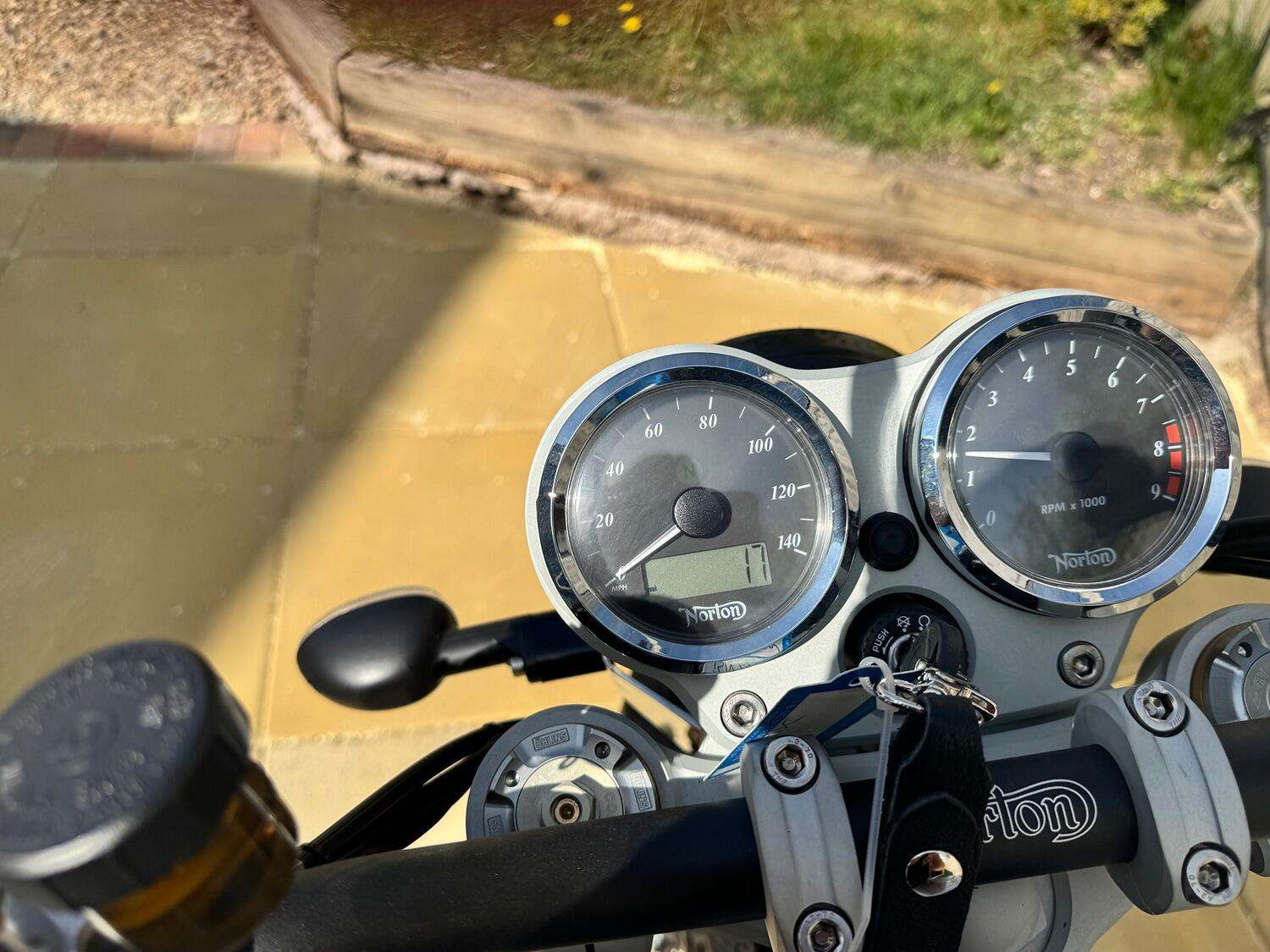 2024 NORTON COMMANDO 2024 NORTON COMMANDO