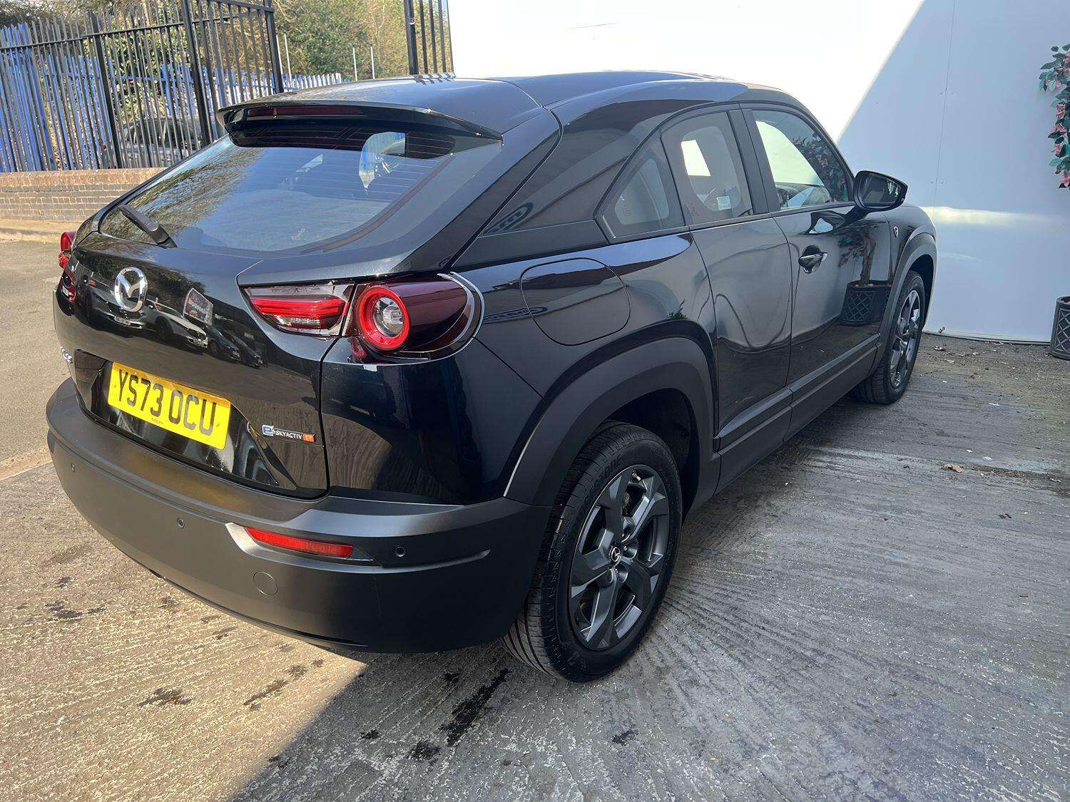 2024 MAZDA MX-30 2024 MAZDA MX-30