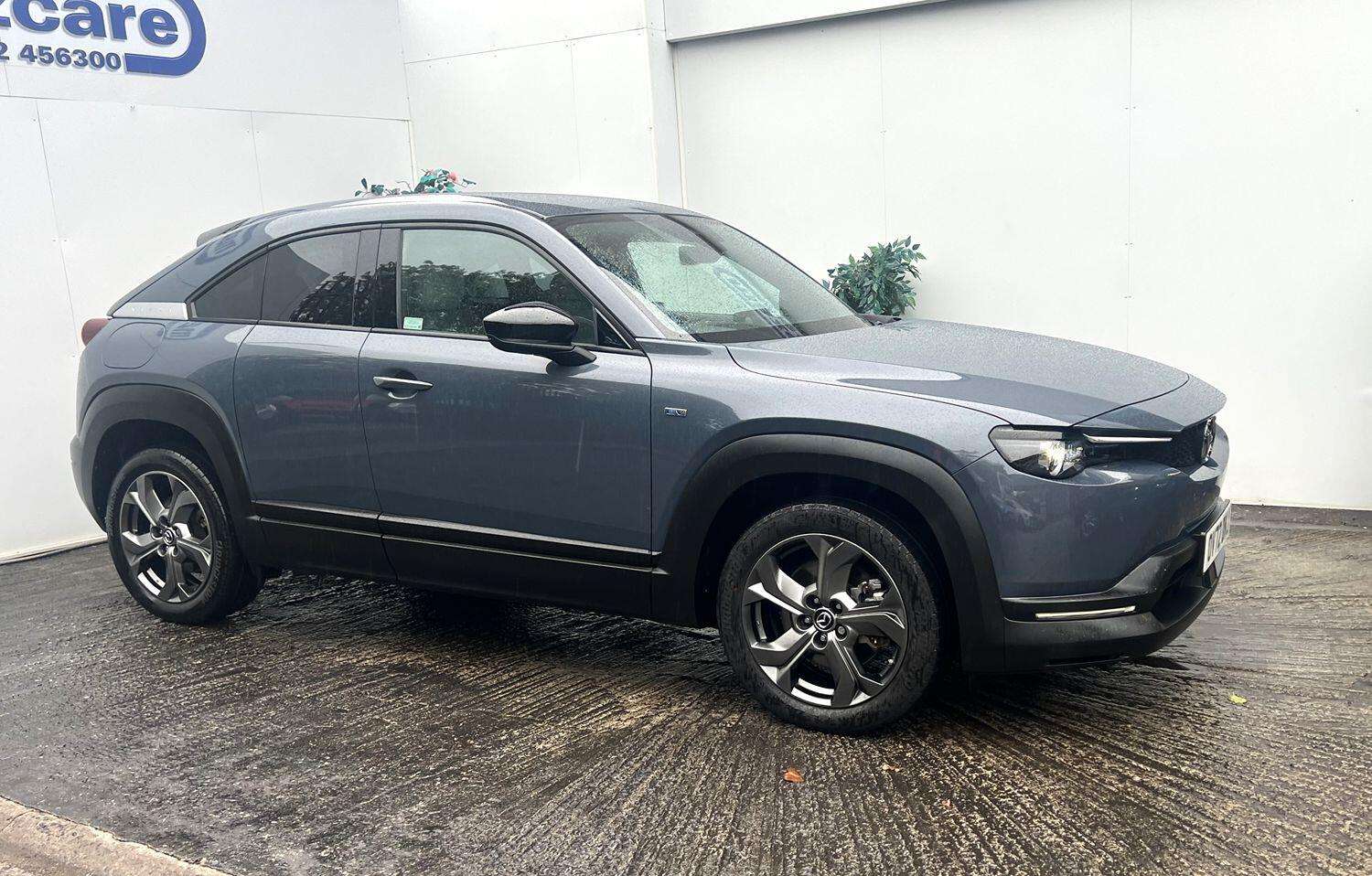 2022 MAZDA MX-30 2022 MAZDA MX-30