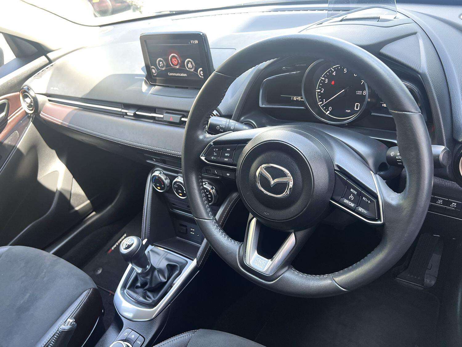 2019 MAZDA MAZDA2 2019 MAZDA MAZDA2