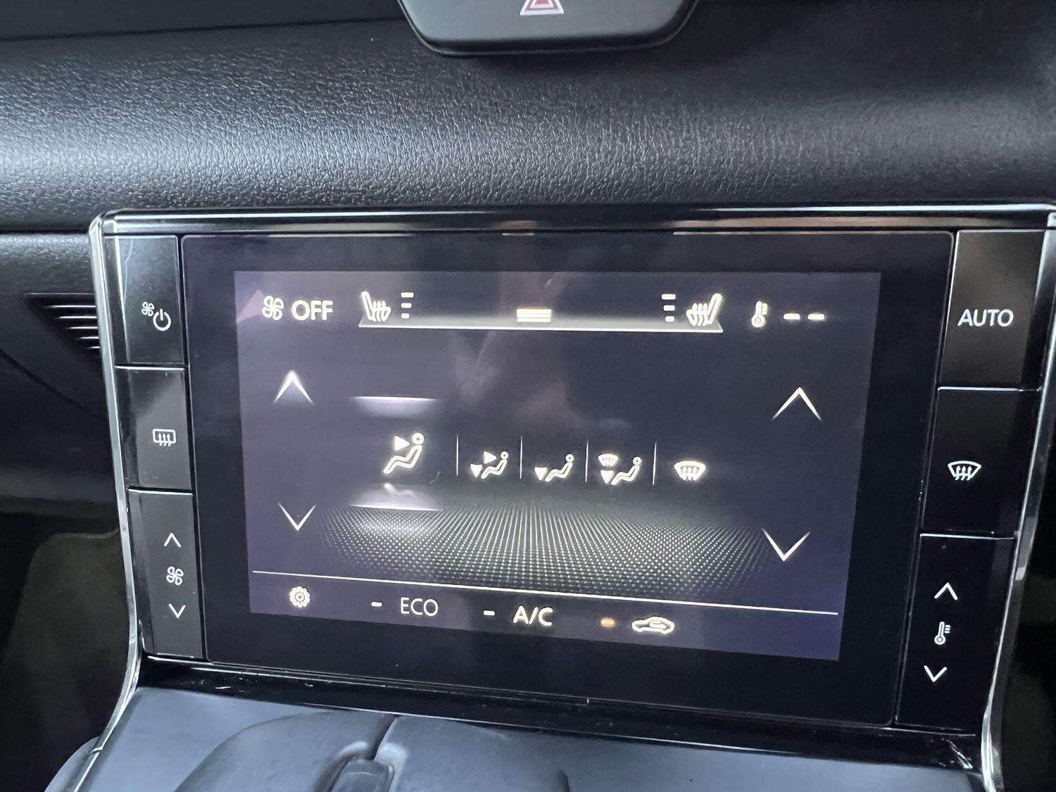 2022 MAZDA MX-30 2022 MAZDA MX-30