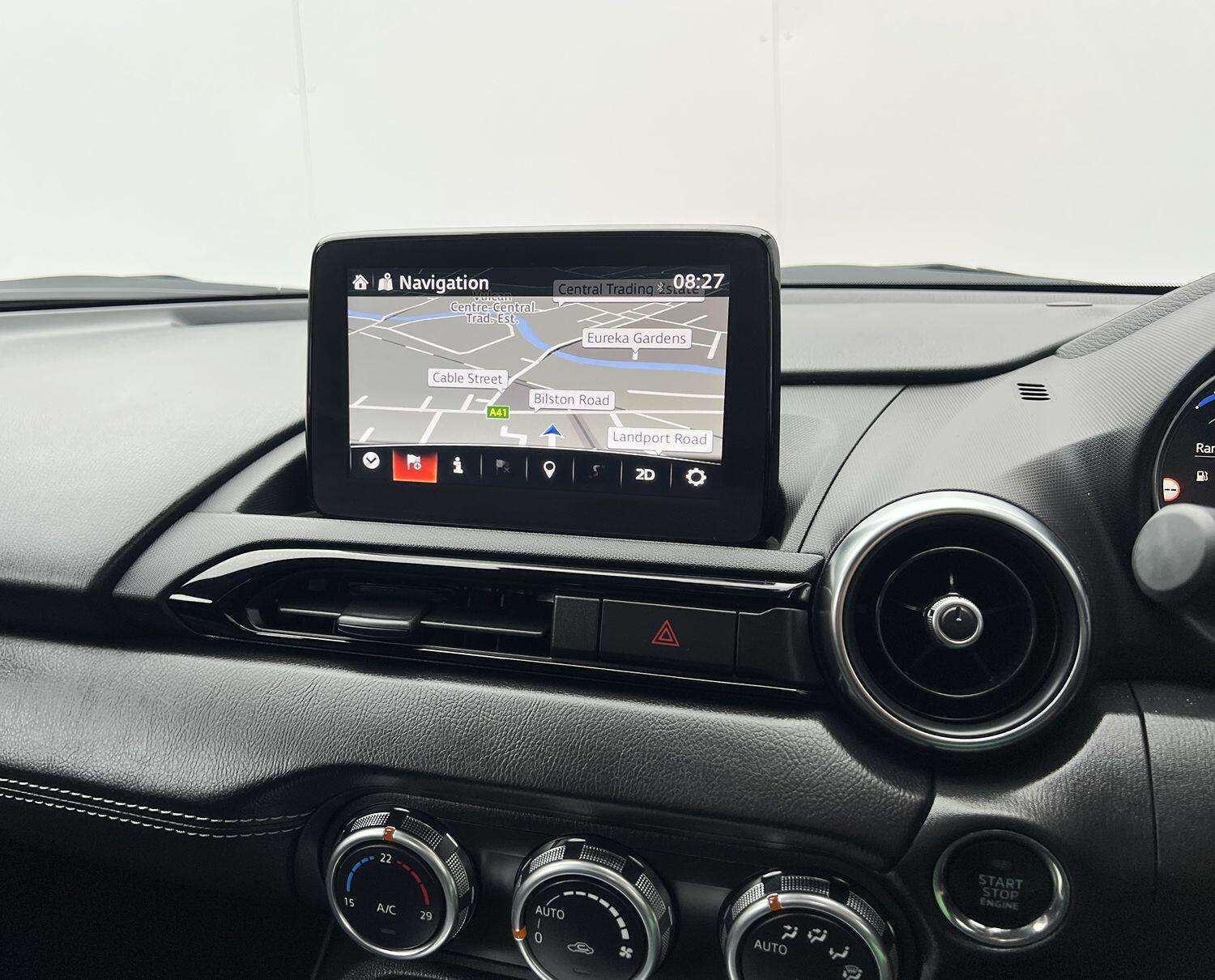 2023 MAZDA MX-5 2023 MAZDA MX-5