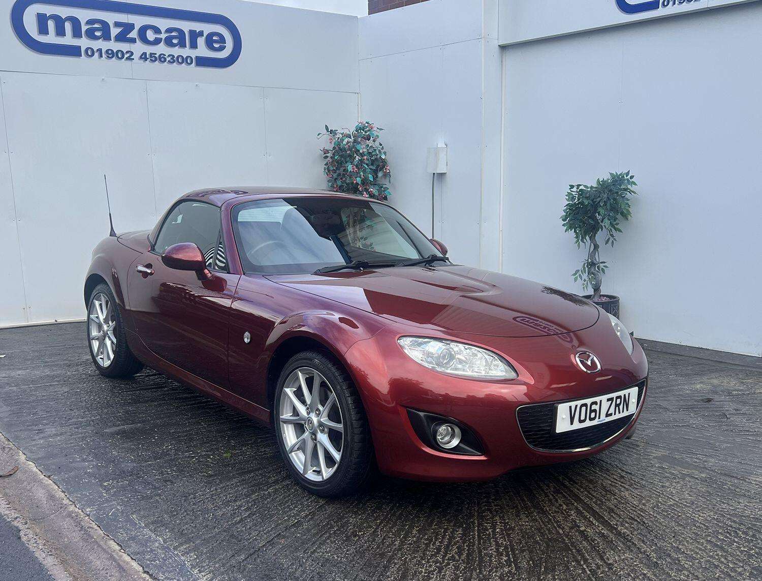 2011 MAZDA MX-5 2011 MAZDA MX-5