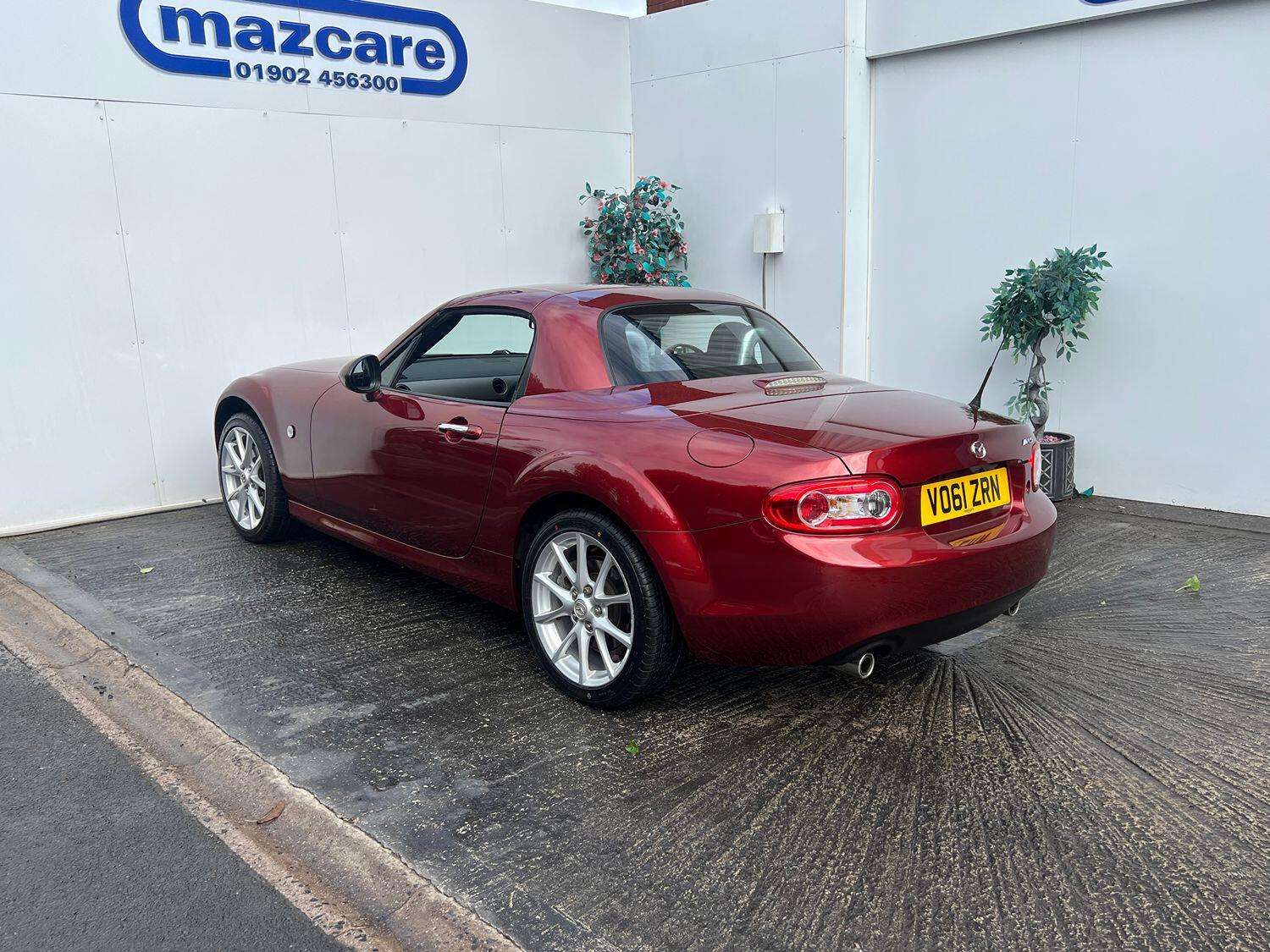 2011 MAZDA MX-5 2011 MAZDA MX-5