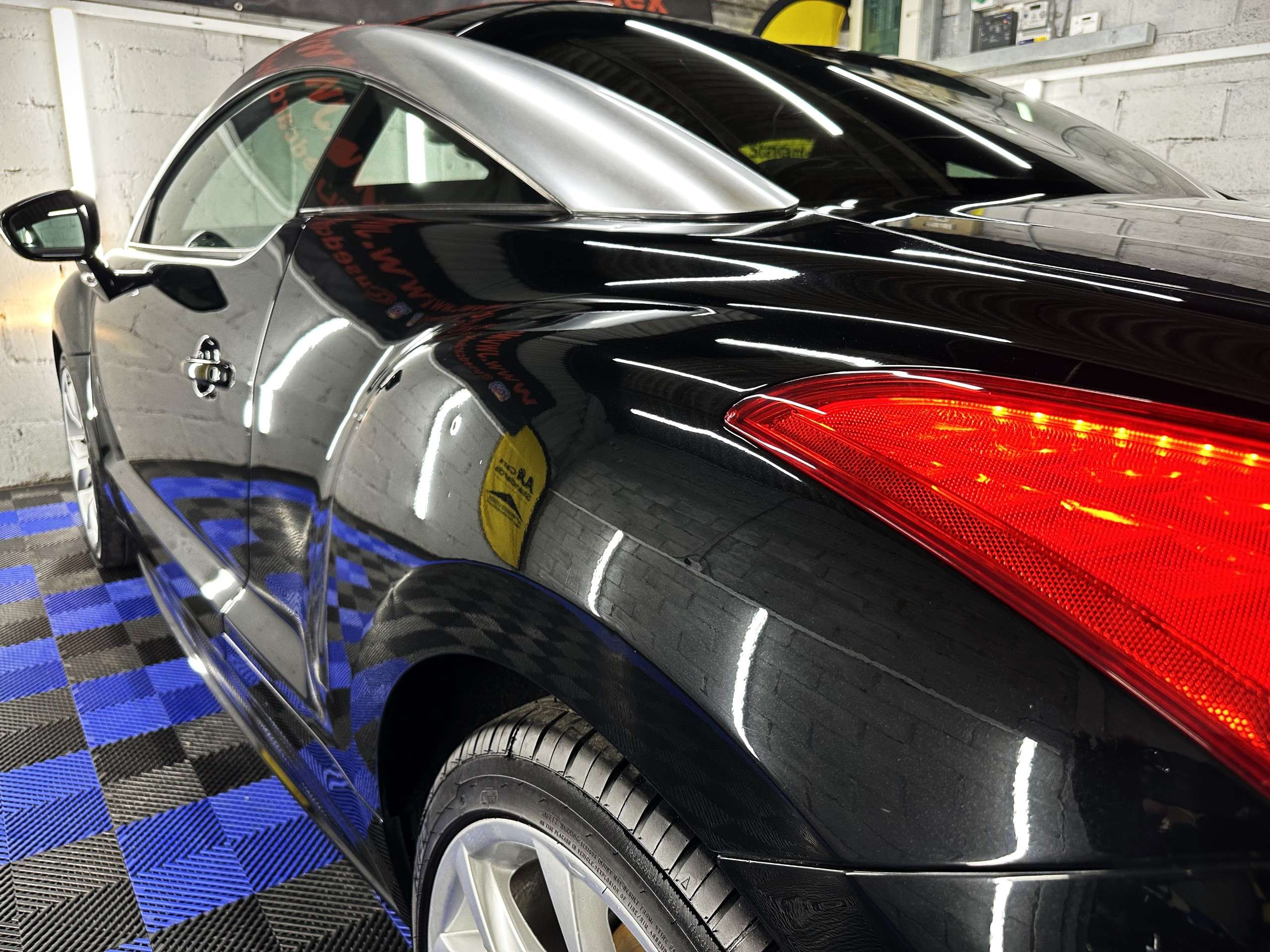 2011 PEUGEOT RCZ 2011 PEUGEOT RCZ