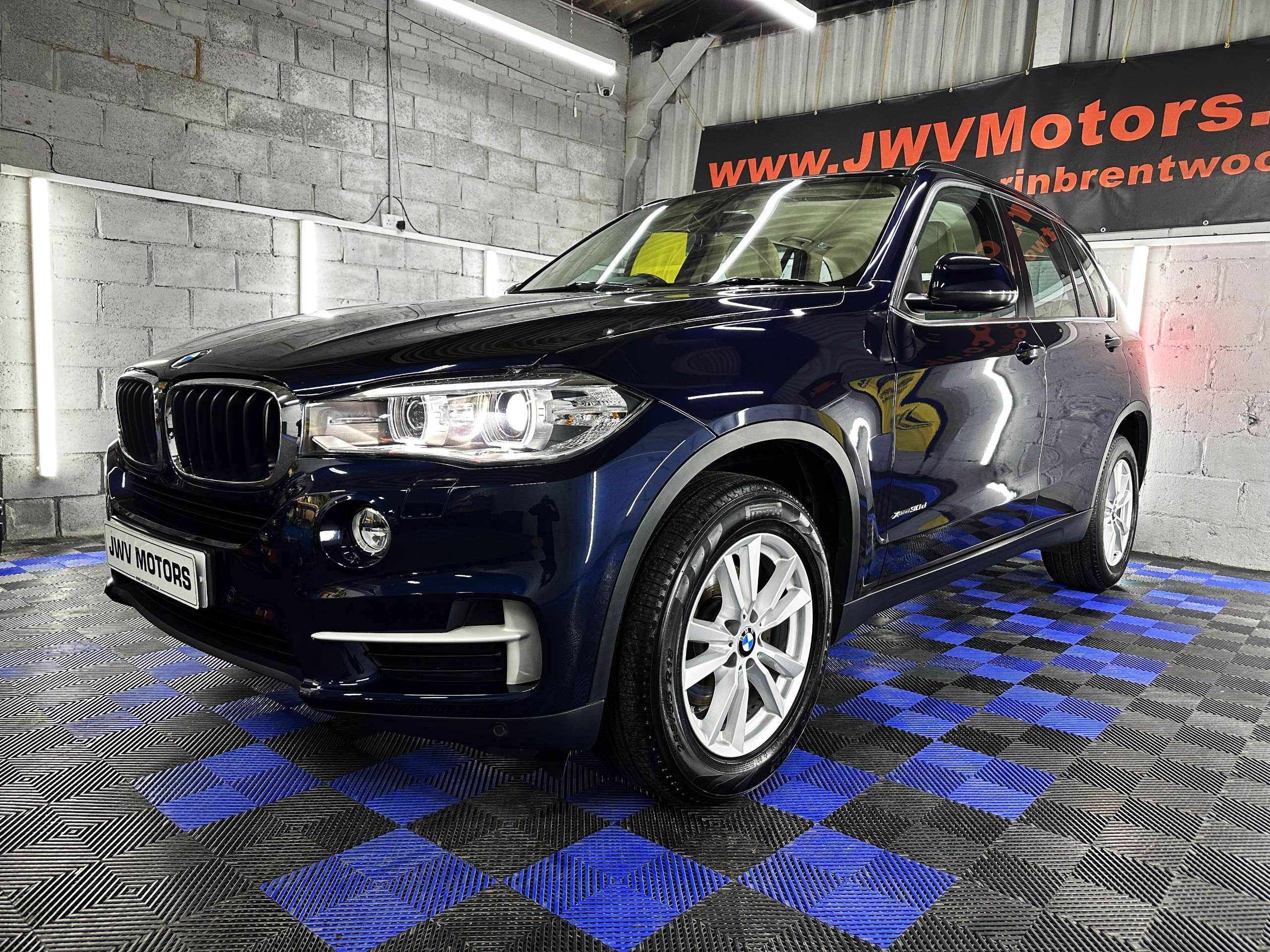 2015 BMW X5 2015 BMW X5