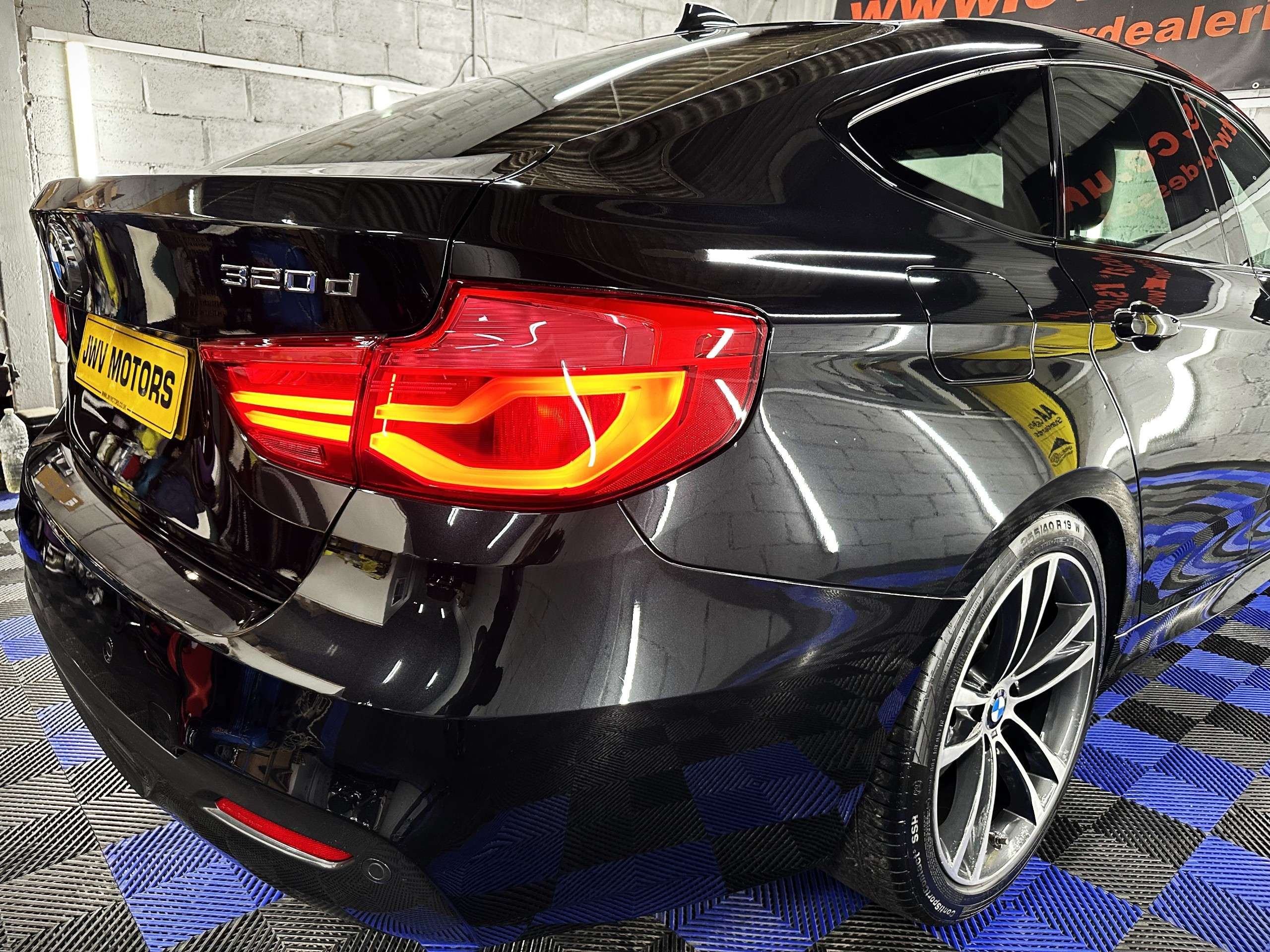 2016 BMW 3 SERIES GRAN TURISMO 2016 BMW 3 SERIES GRAN TURISMO