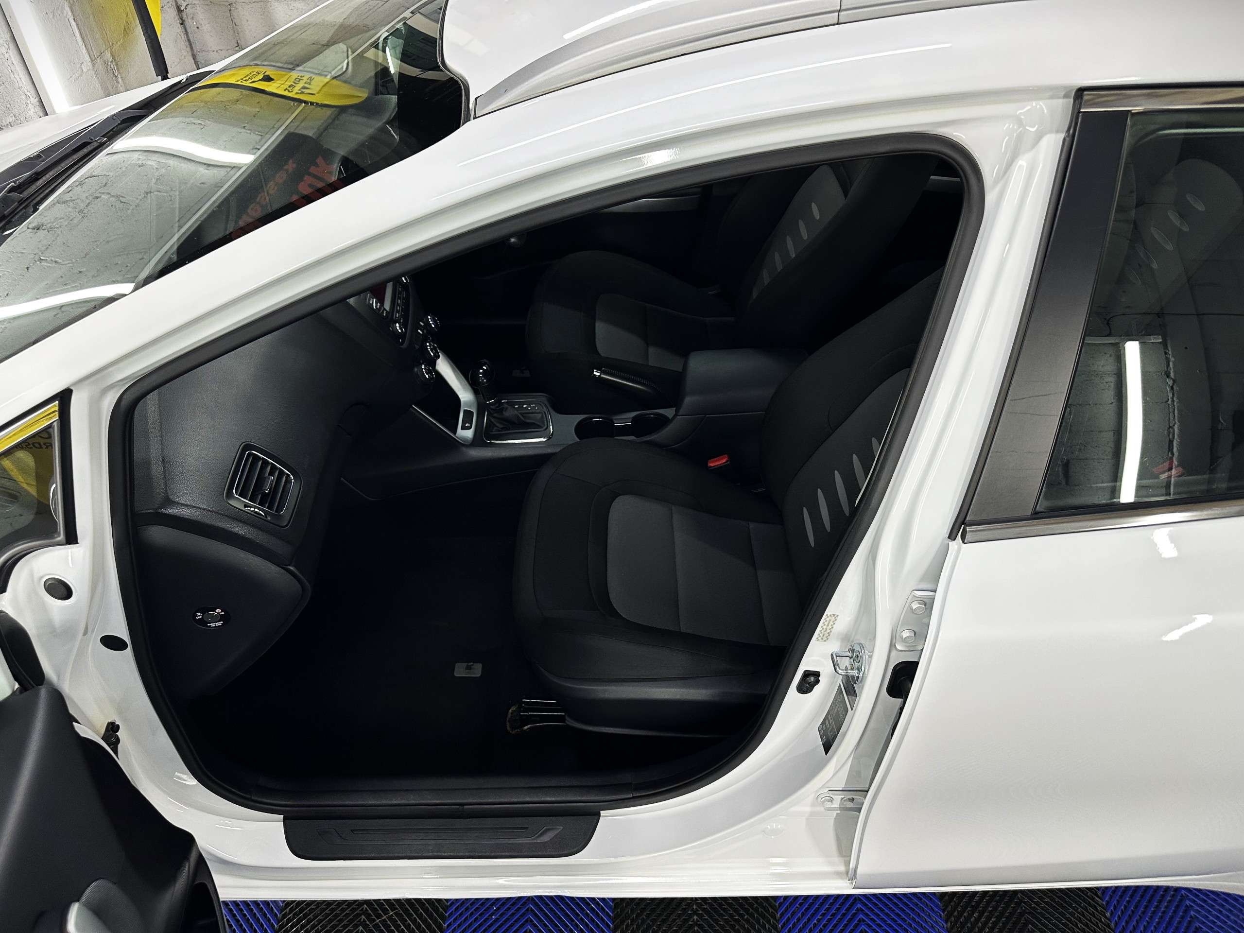 2015 KIA CEED 2015 KIA CEED