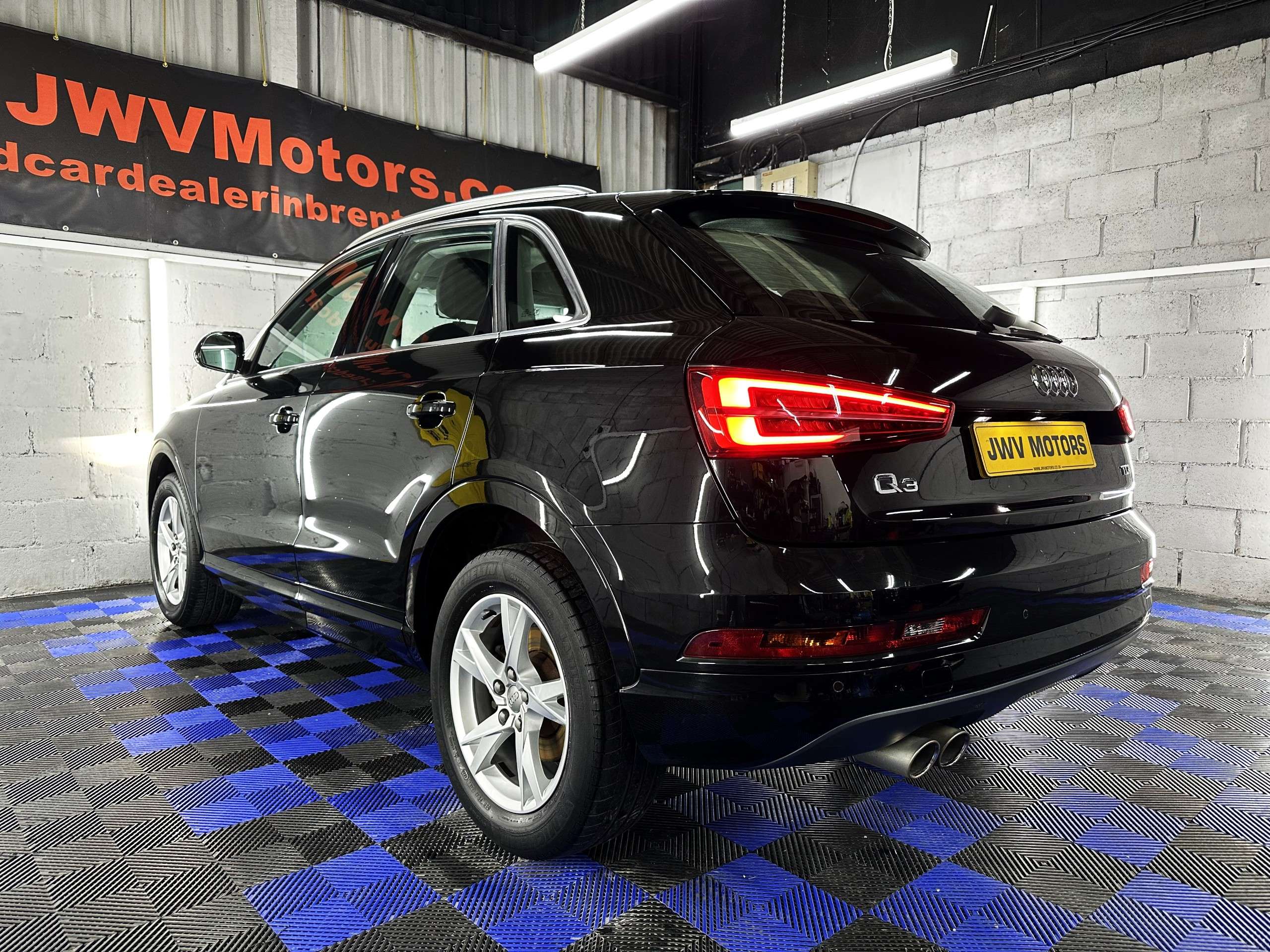 2016 AUDI Q3 2016 AUDI Q3