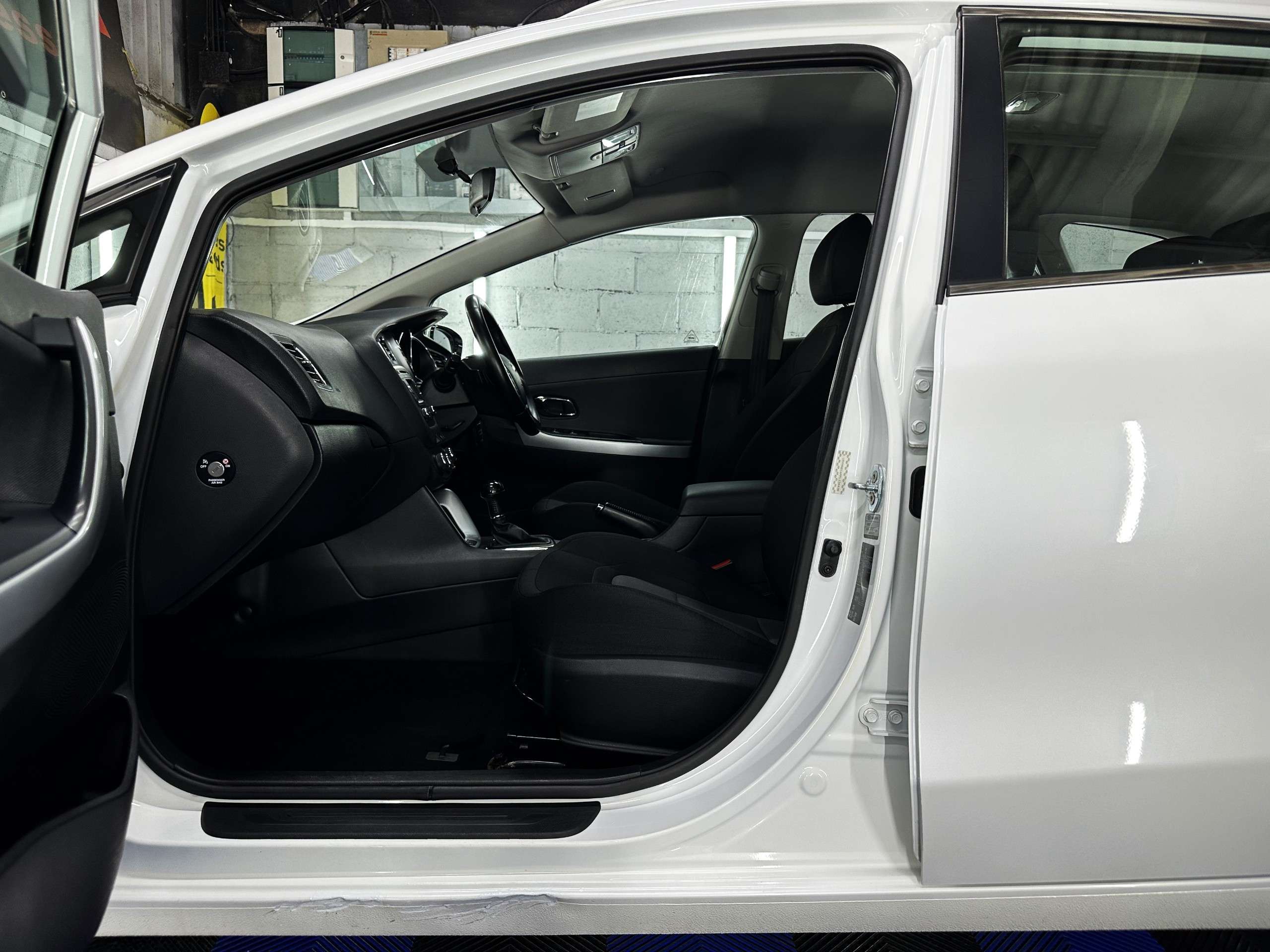 2015 KIA CEED 2015 KIA CEED