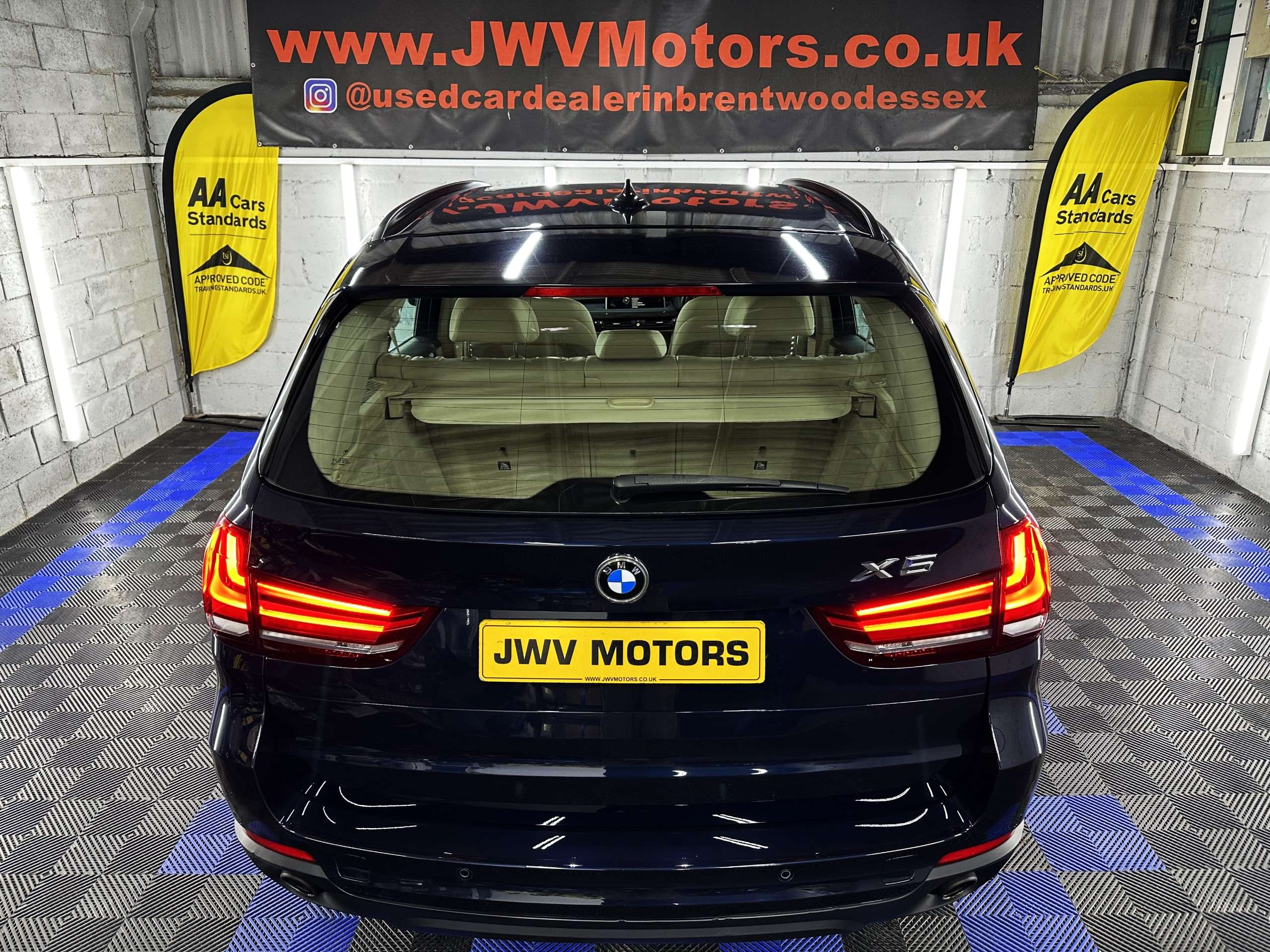 2015 BMW X5 2015 BMW X5