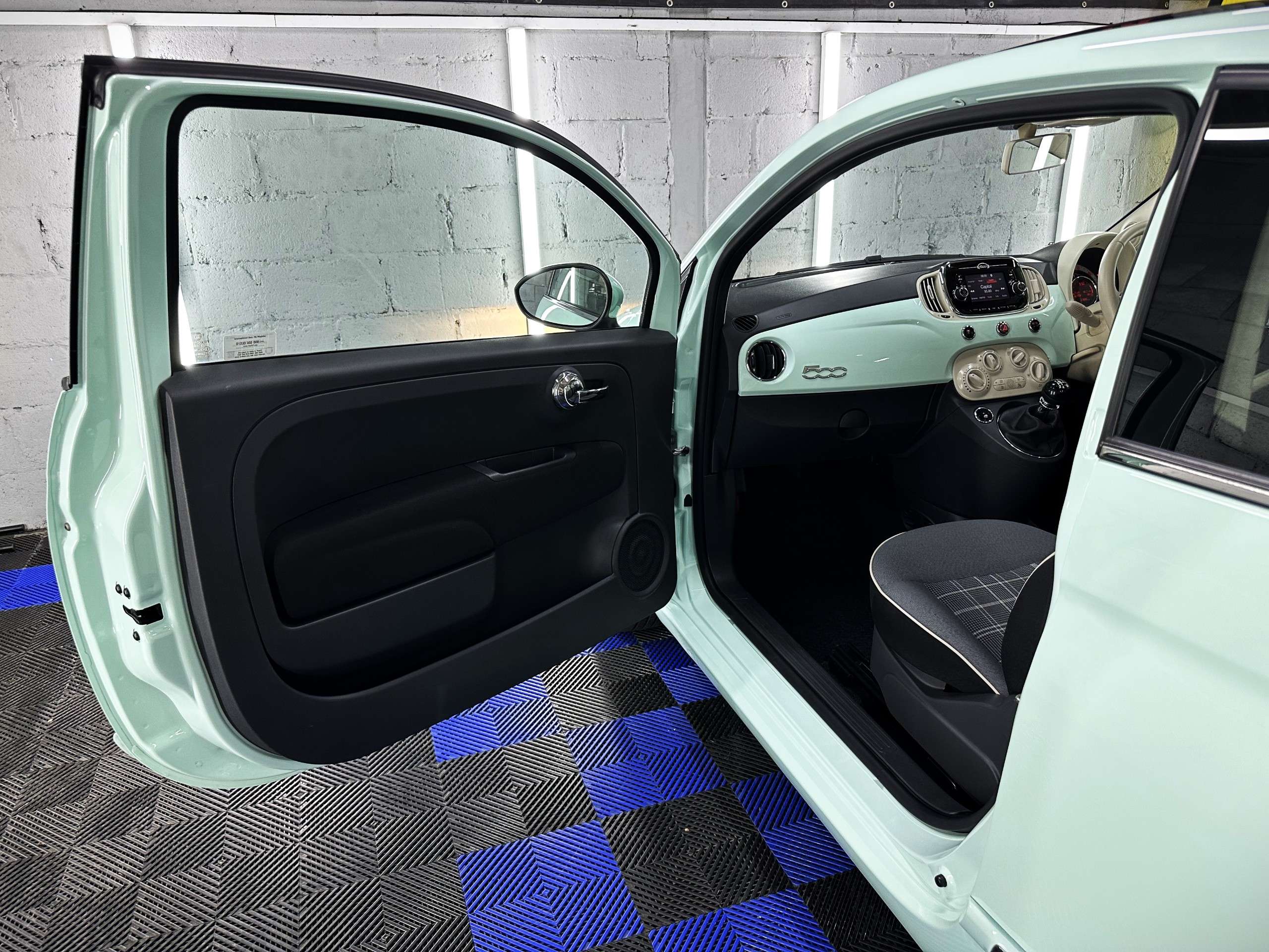 2016 FIAT 500 2016 FIAT 500