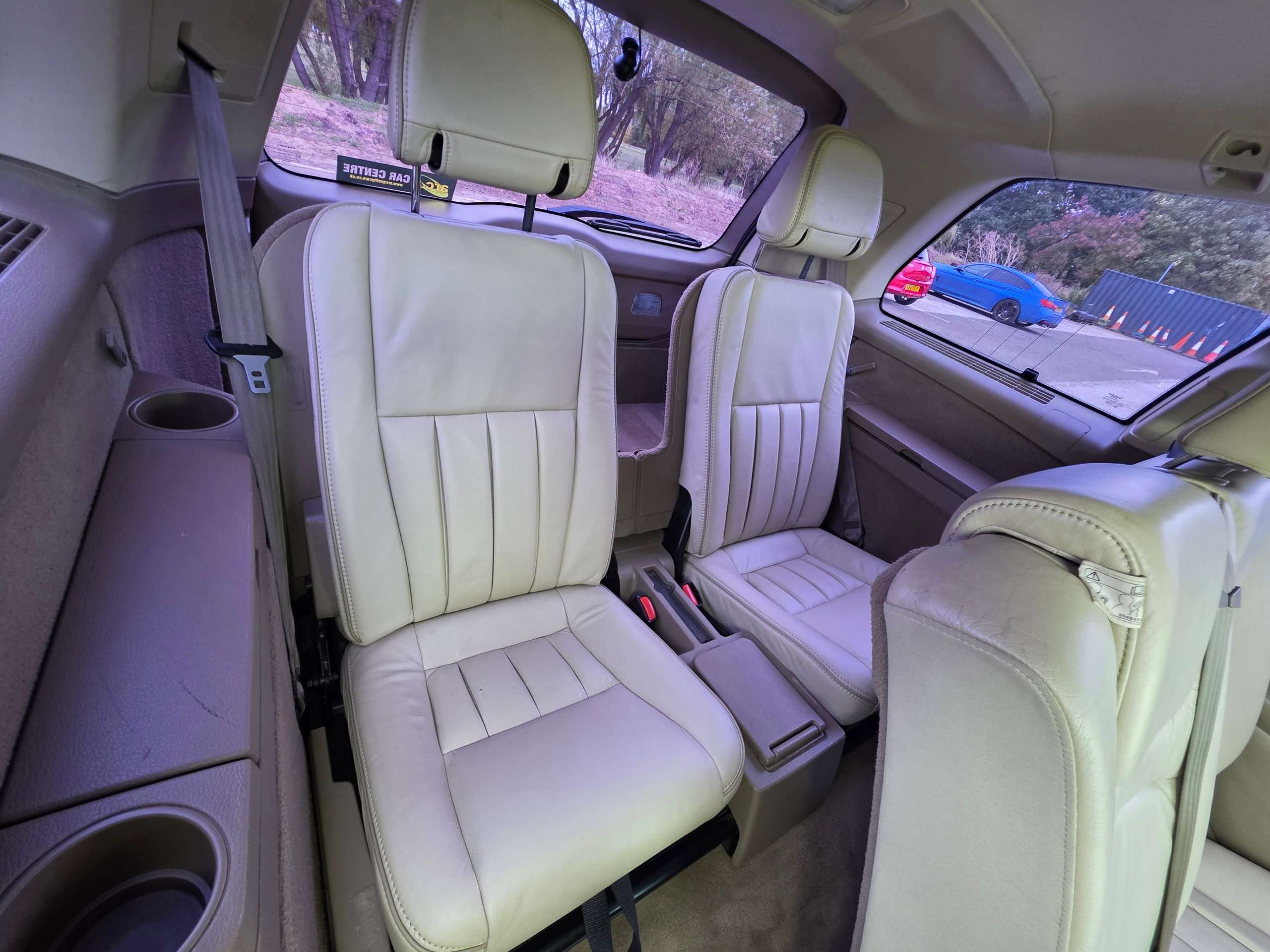 2011 VOLVO XC90 2011 VOLVO XC90