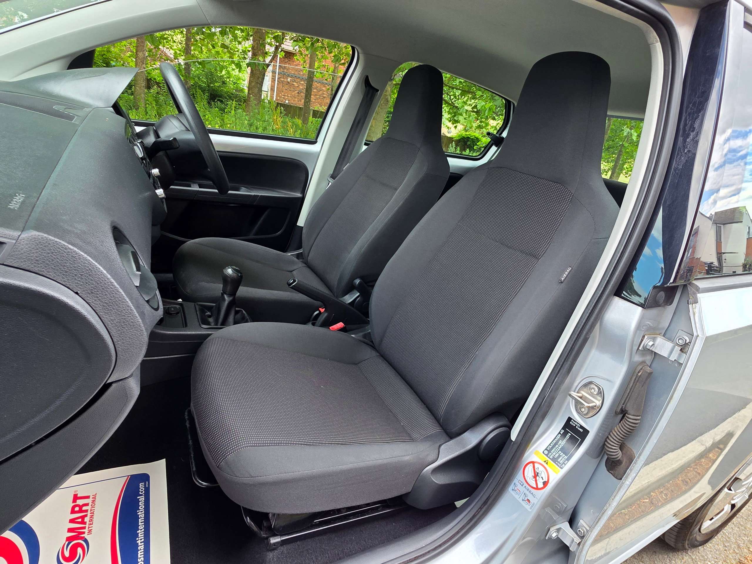 2015 VOLKSWAGEN UP! 2015 VOLKSWAGEN UP!