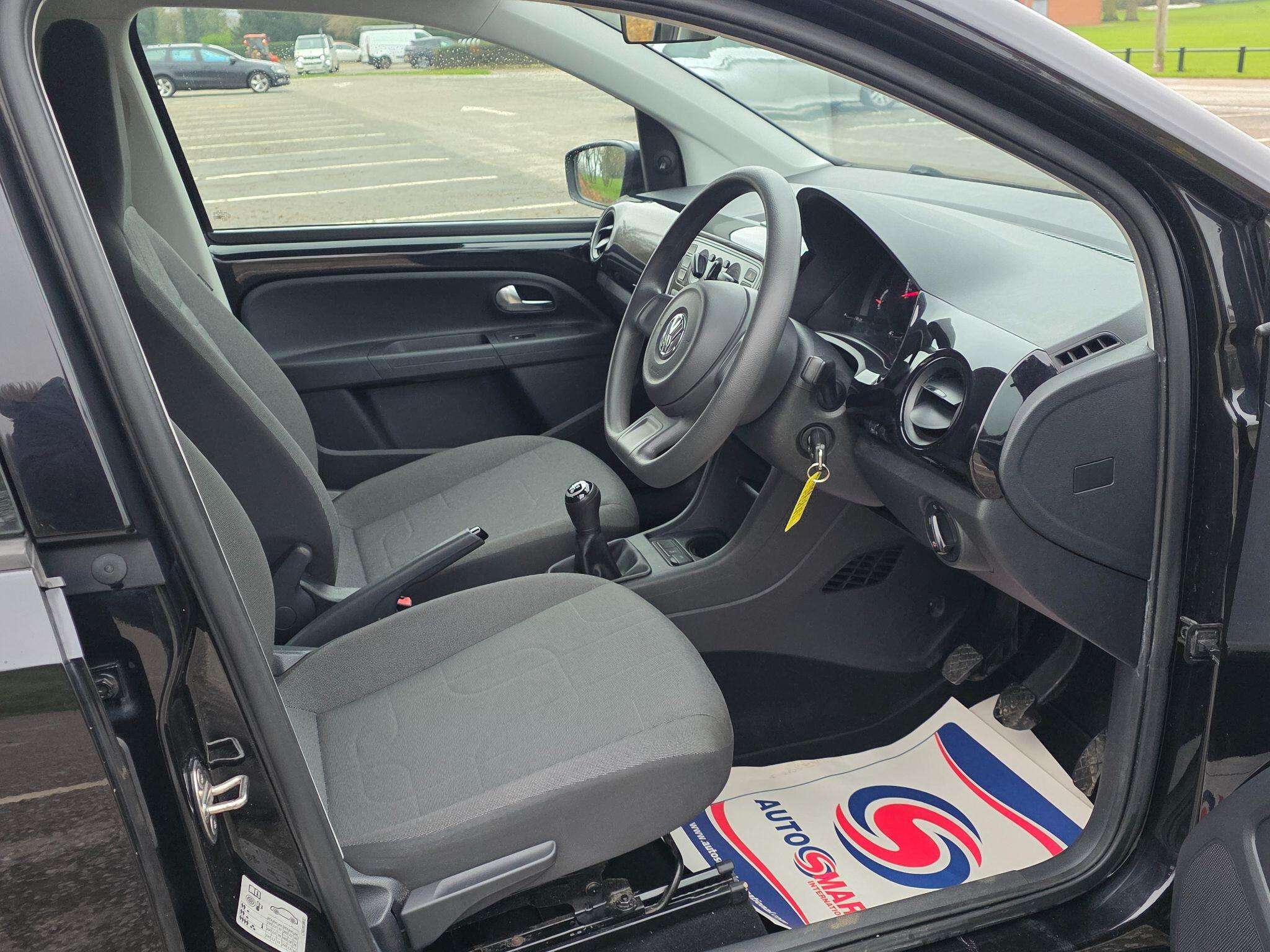 2015 VOLKSWAGEN UP! 2015 VOLKSWAGEN UP!