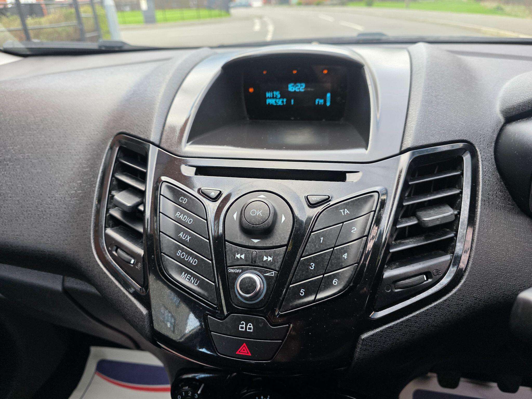 2013 FORD FIESTA 2013 FORD FIESTA