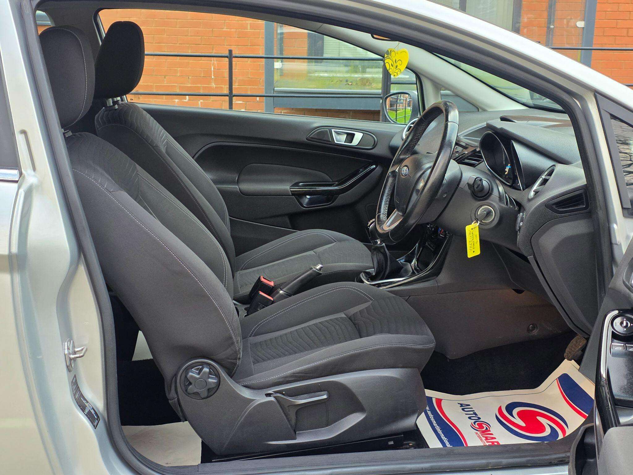 2013 FORD FIESTA 2013 FORD FIESTA