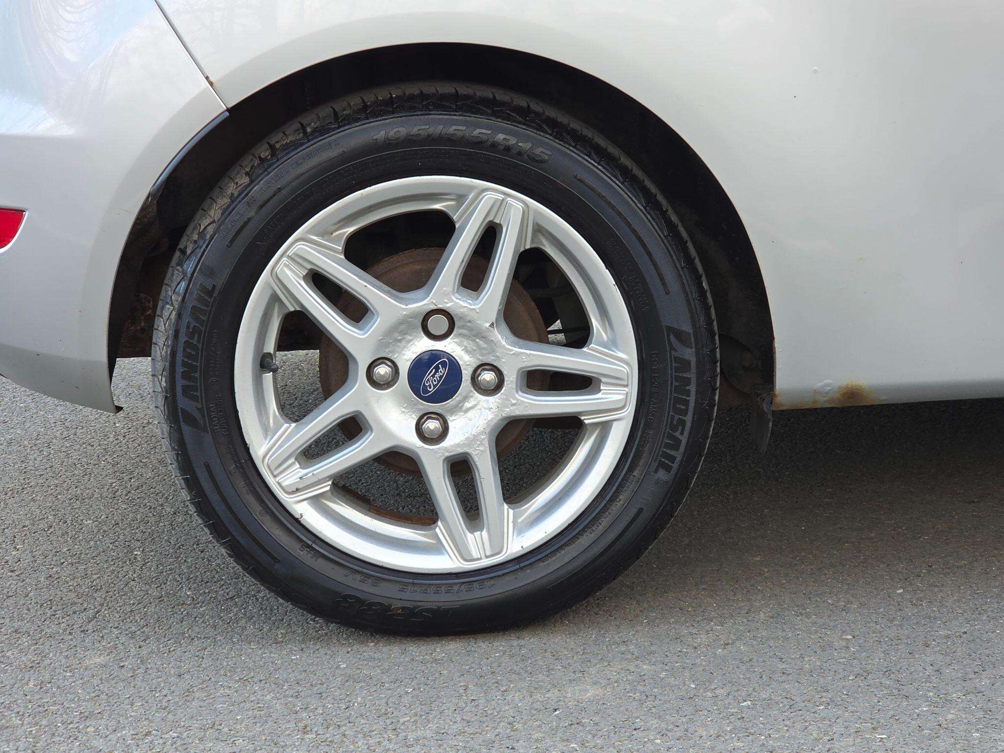 2013 FORD FIESTA 2013 FORD FIESTA