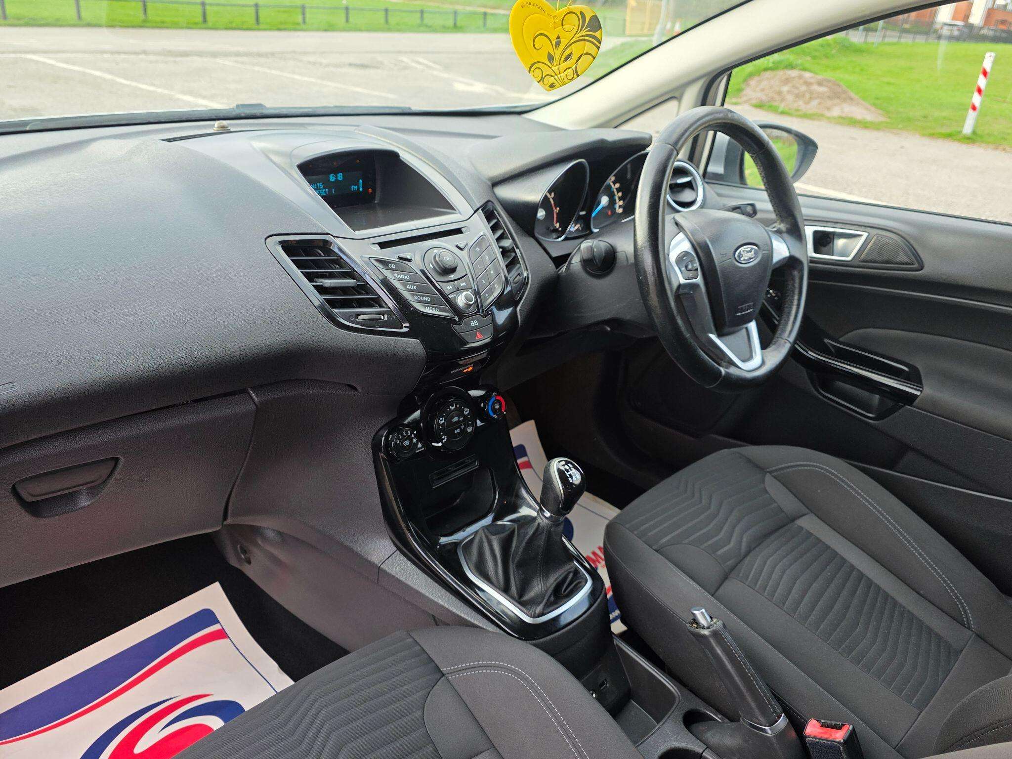 2013 FORD FIESTA 2013 FORD FIESTA
