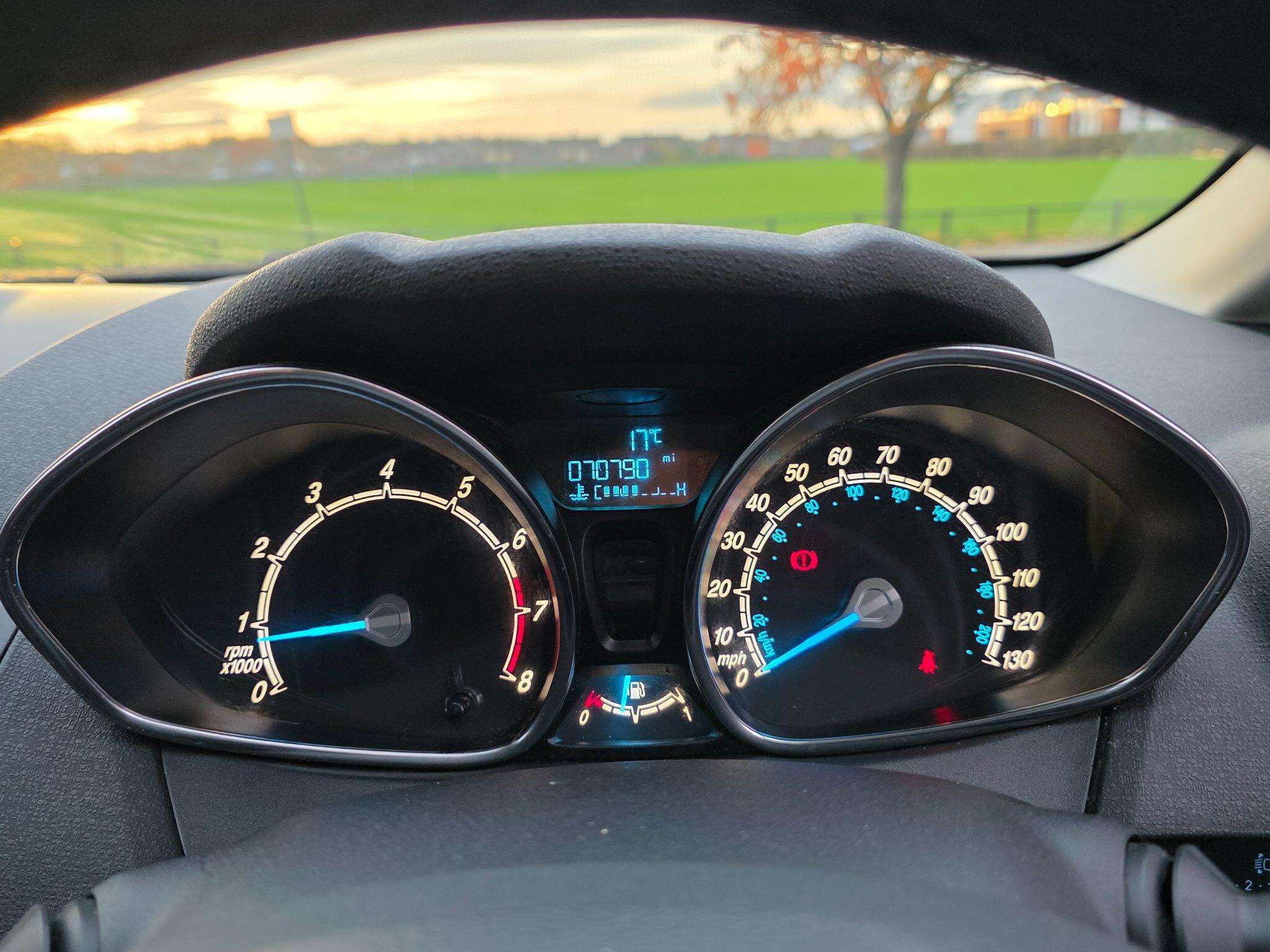 2015 FORD FIESTA 2015 FORD FIESTA