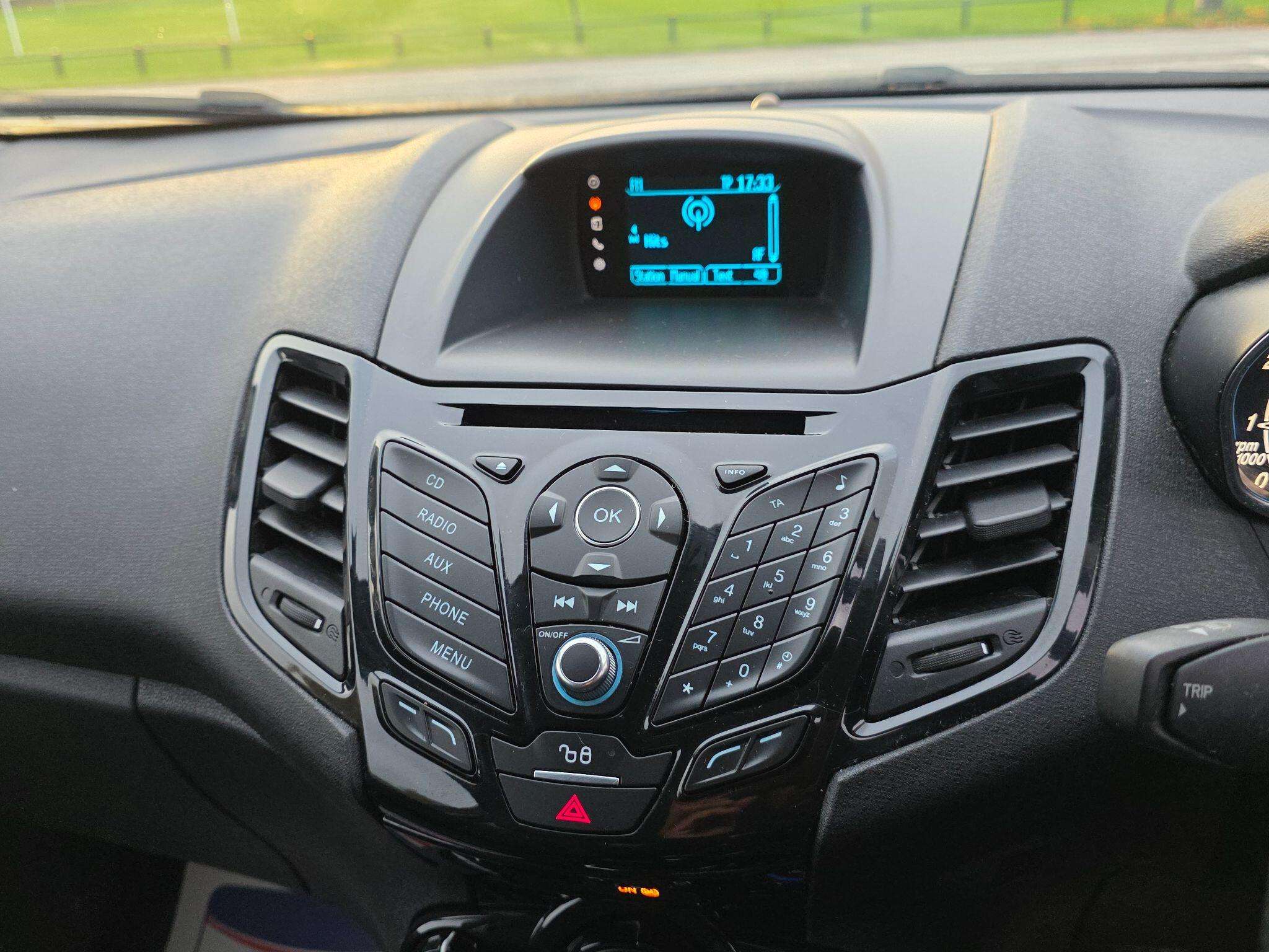 2015 FORD FIESTA 2015 FORD FIESTA