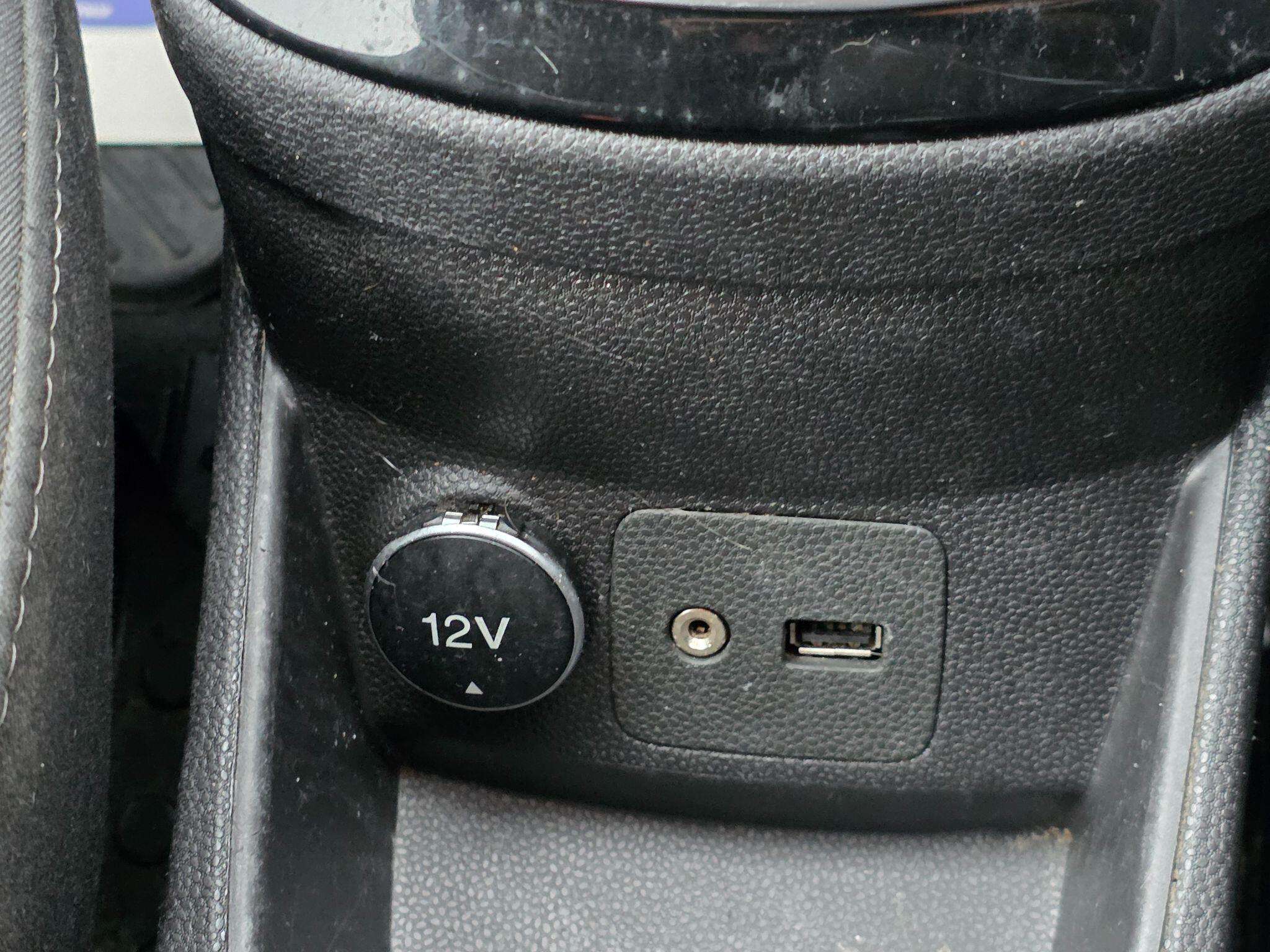 2015 FORD FIESTA 2015 FORD FIESTA