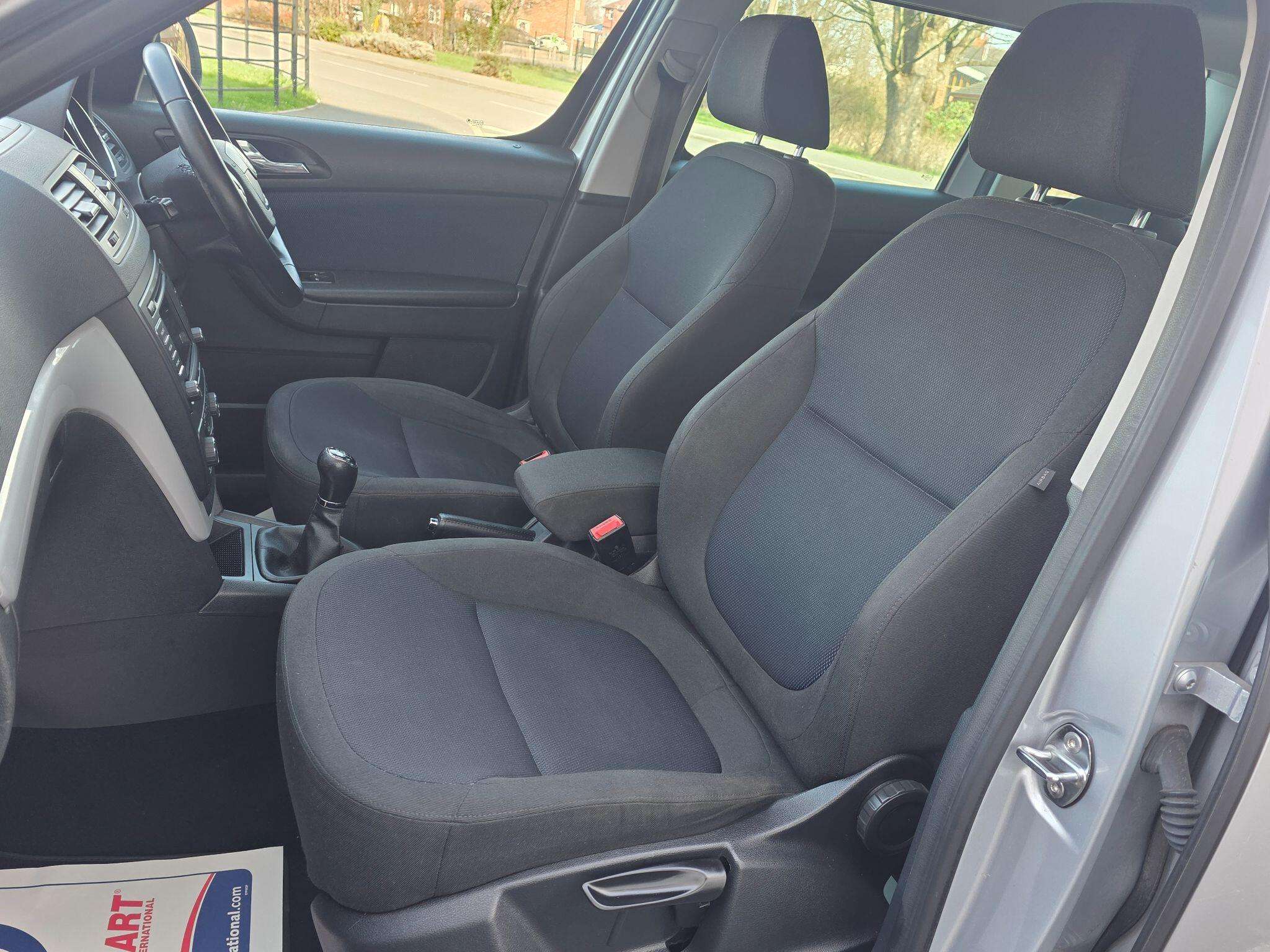 2013 SKODA YETI 2013 SKODA YETI