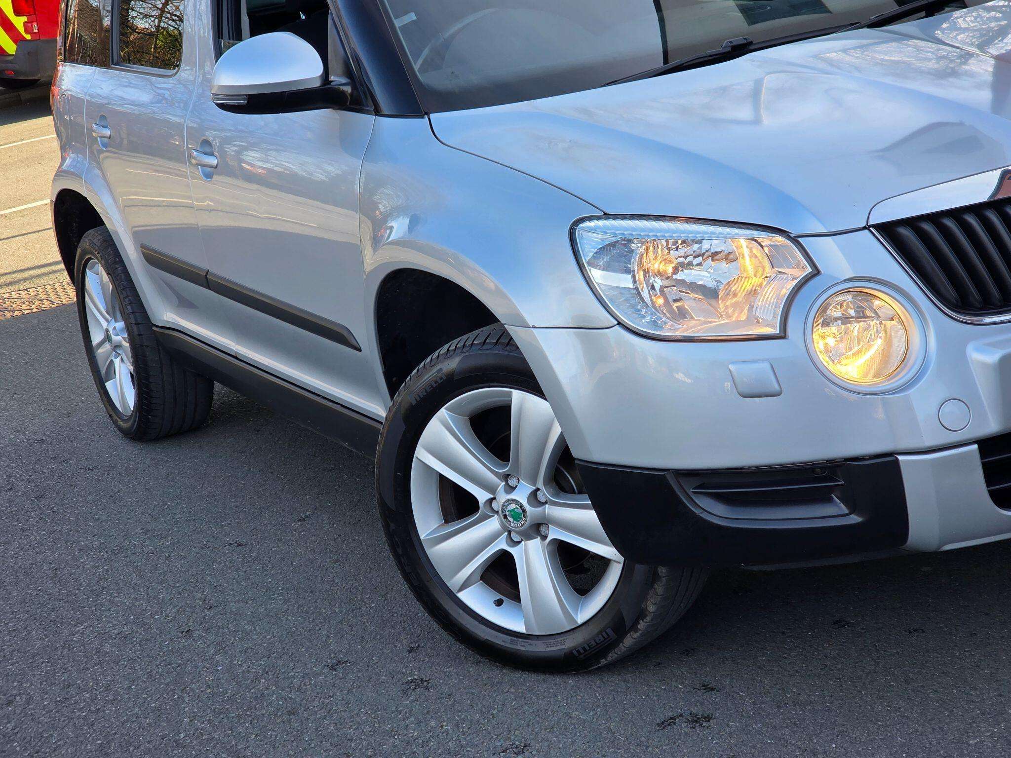 2013 SKODA YETI 2013 SKODA YETI