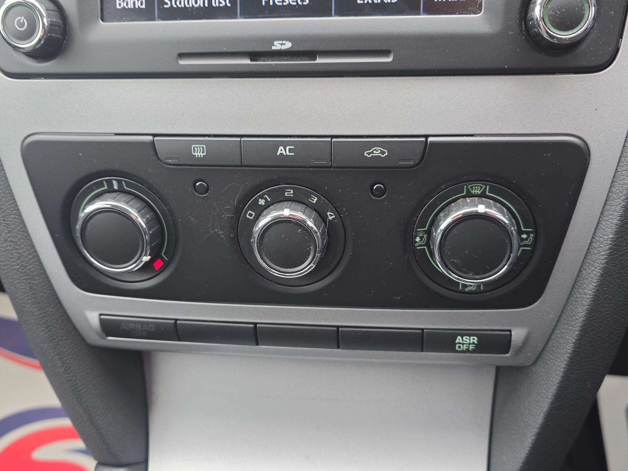 2012 SKODA OCTAVIA 2012 SKODA OCTAVIA