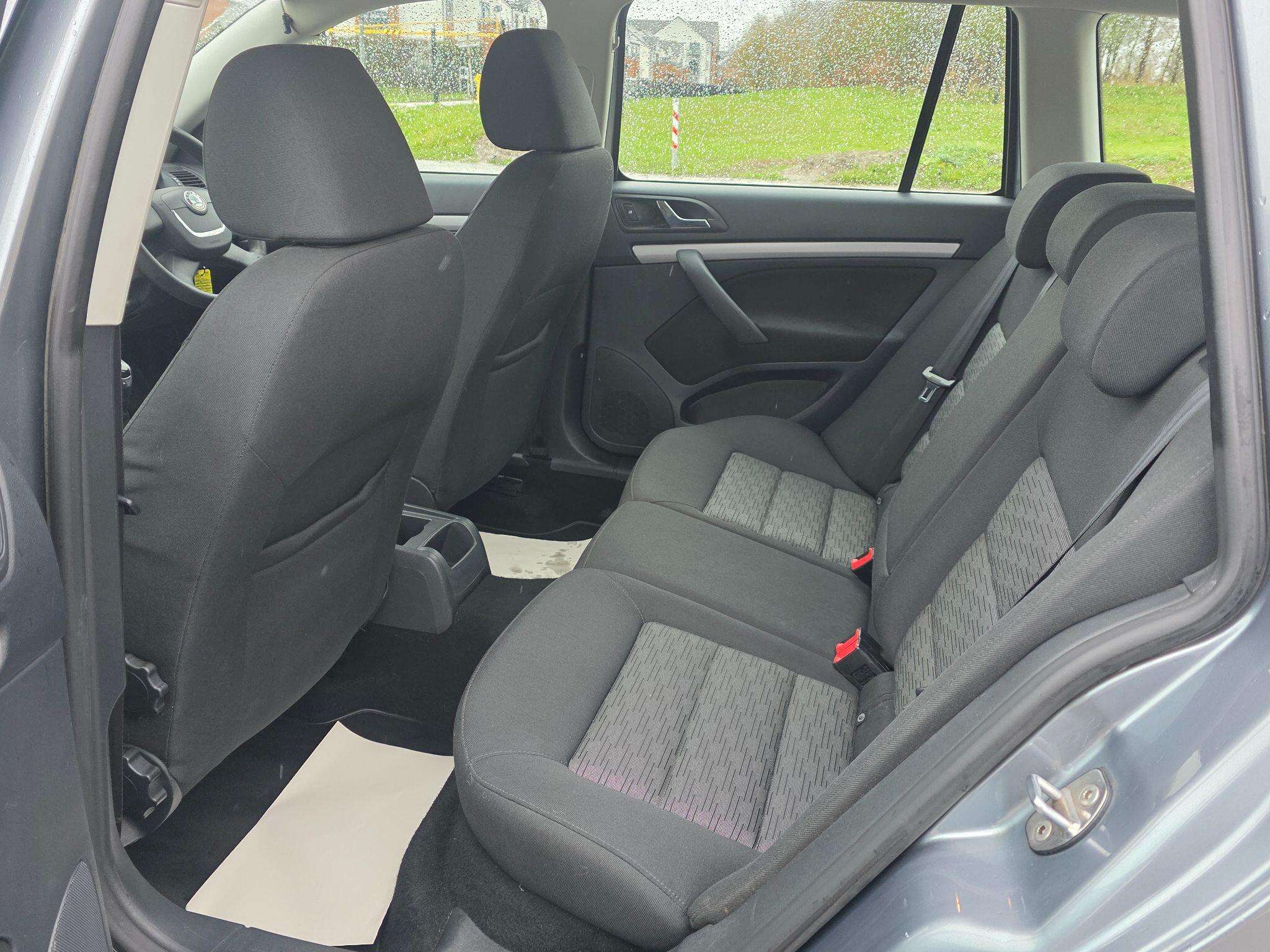 2012 SKODA OCTAVIA 2012 SKODA OCTAVIA