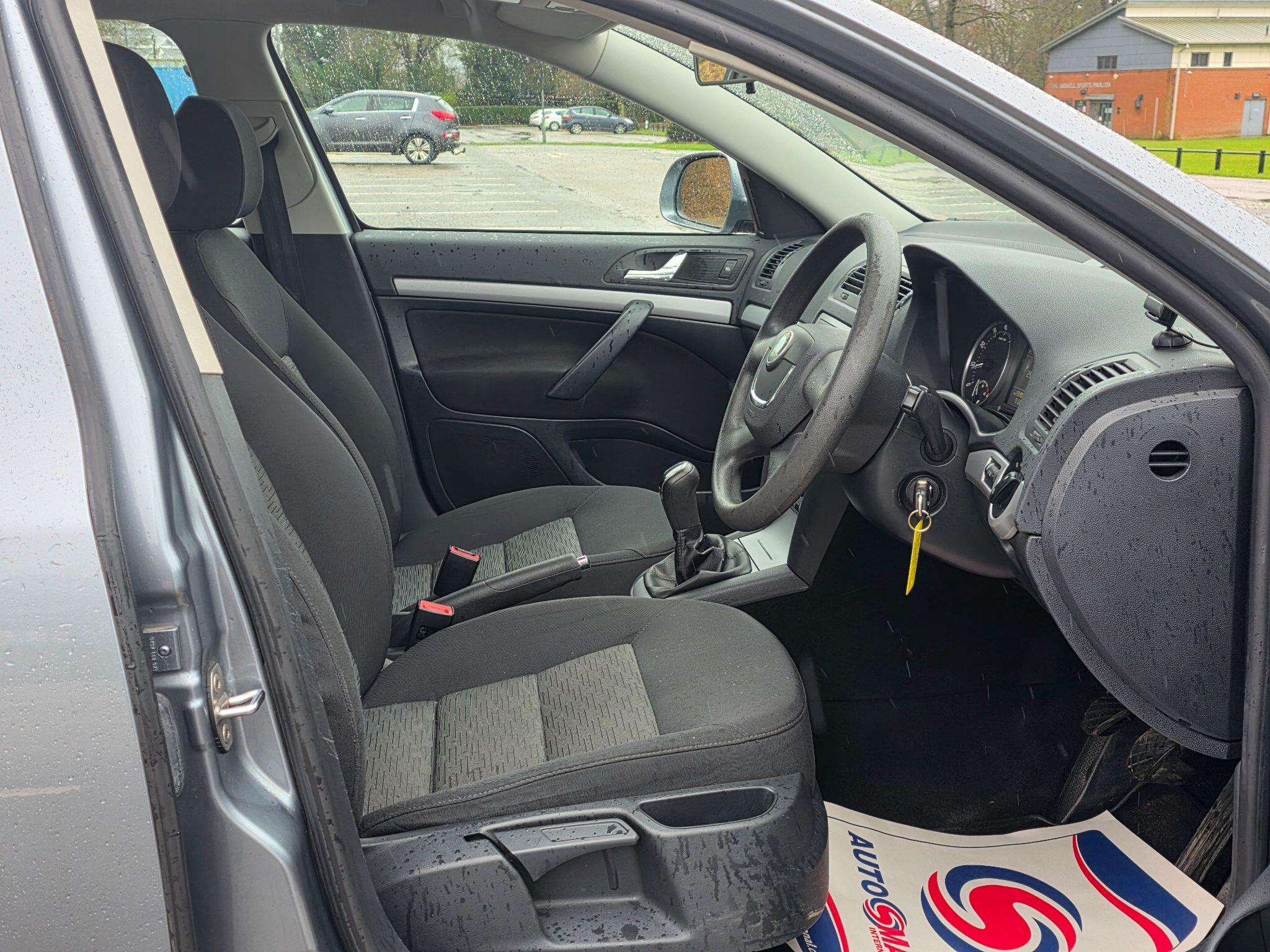 2012 SKODA OCTAVIA 2012 SKODA OCTAVIA