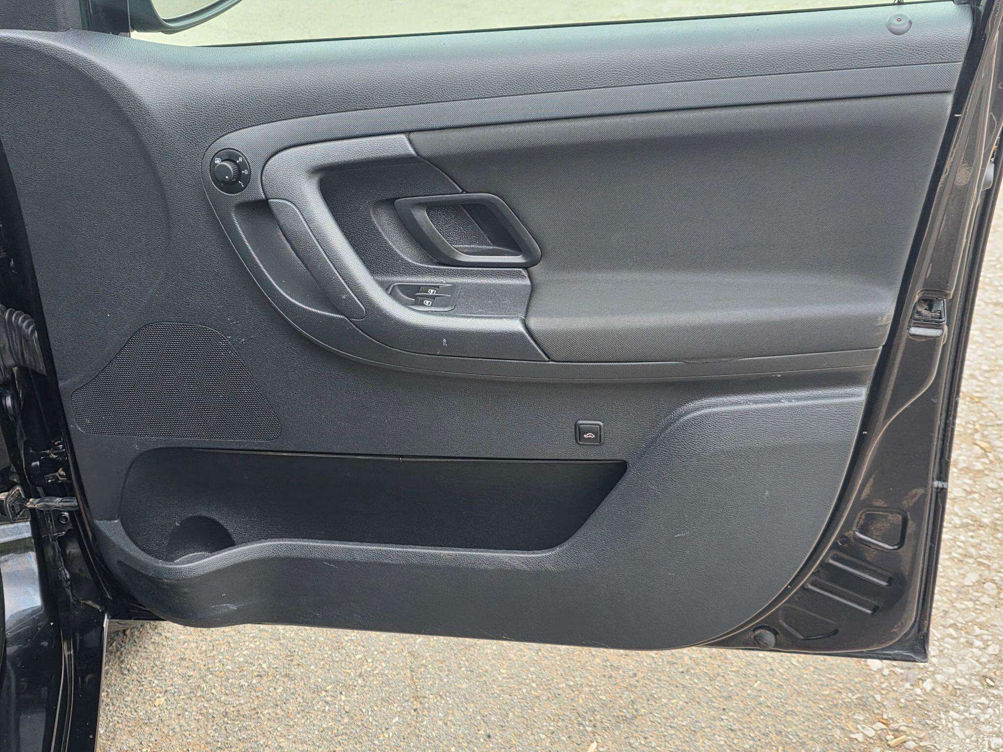 2013 SKODA FABIA 2013 SKODA FABIA