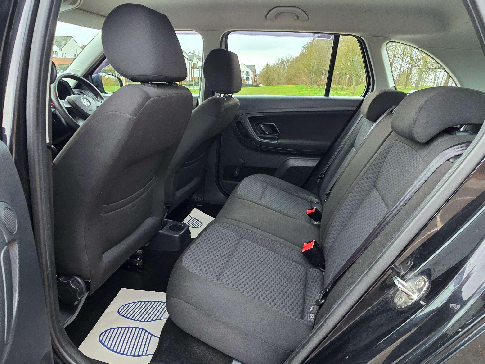 2013 SKODA FABIA 2013 SKODA FABIA