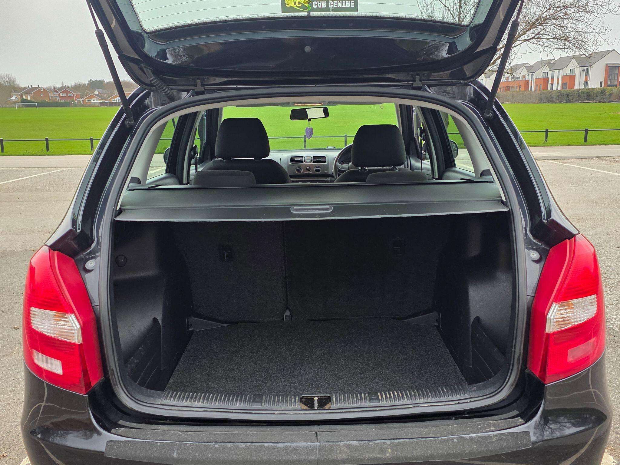 2013 SKODA FABIA 2013 SKODA FABIA