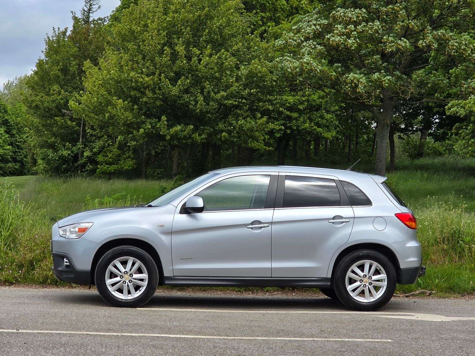 A 2012 MITSUBISHI ASX 1.8D 4 4WD Euro 5 5dr A 2012 MITSUBISHI ASX 1.8D 4 4WD Euro 5 5dr