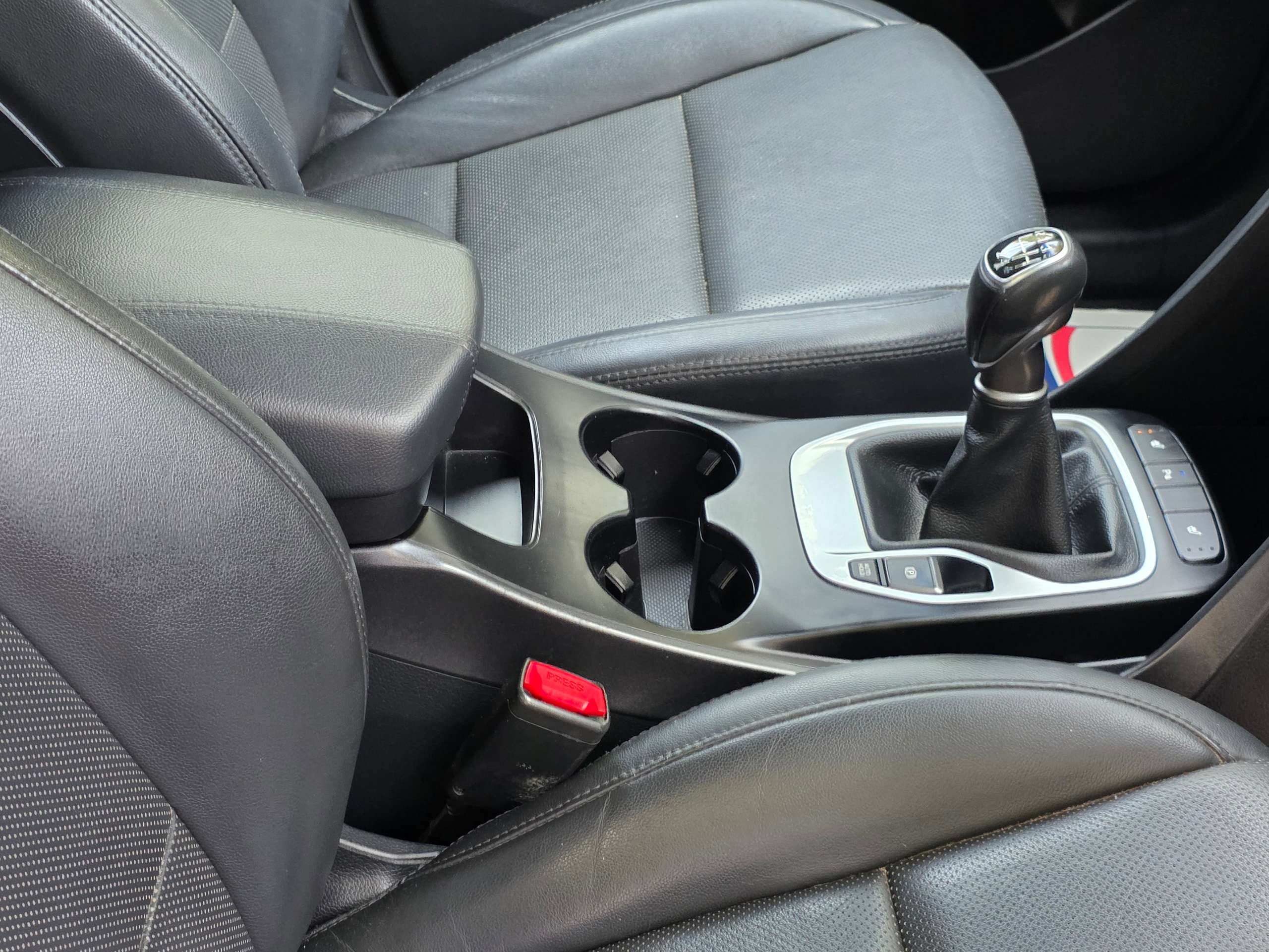 2016 HYUNDAI SANTA FE 2016 HYUNDAI SANTA FE
