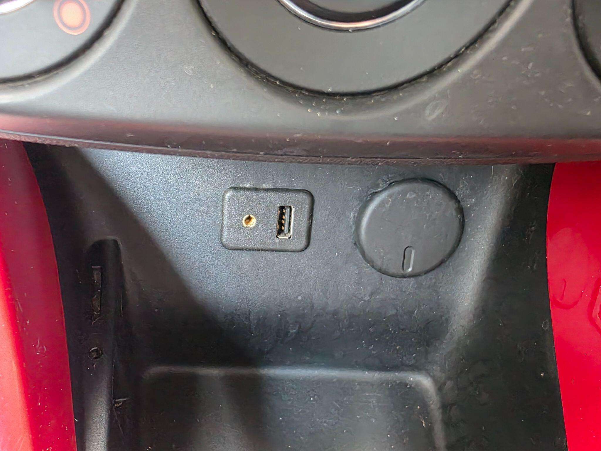 2013 VAUXHALL ADAM 2013 VAUXHALL ADAM