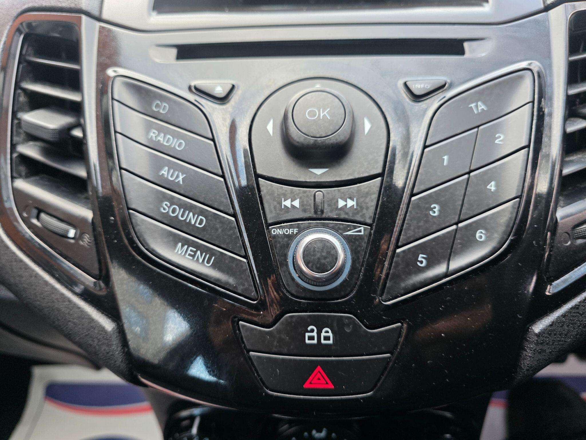 2013 FORD FIESTA 2013 FORD FIESTA