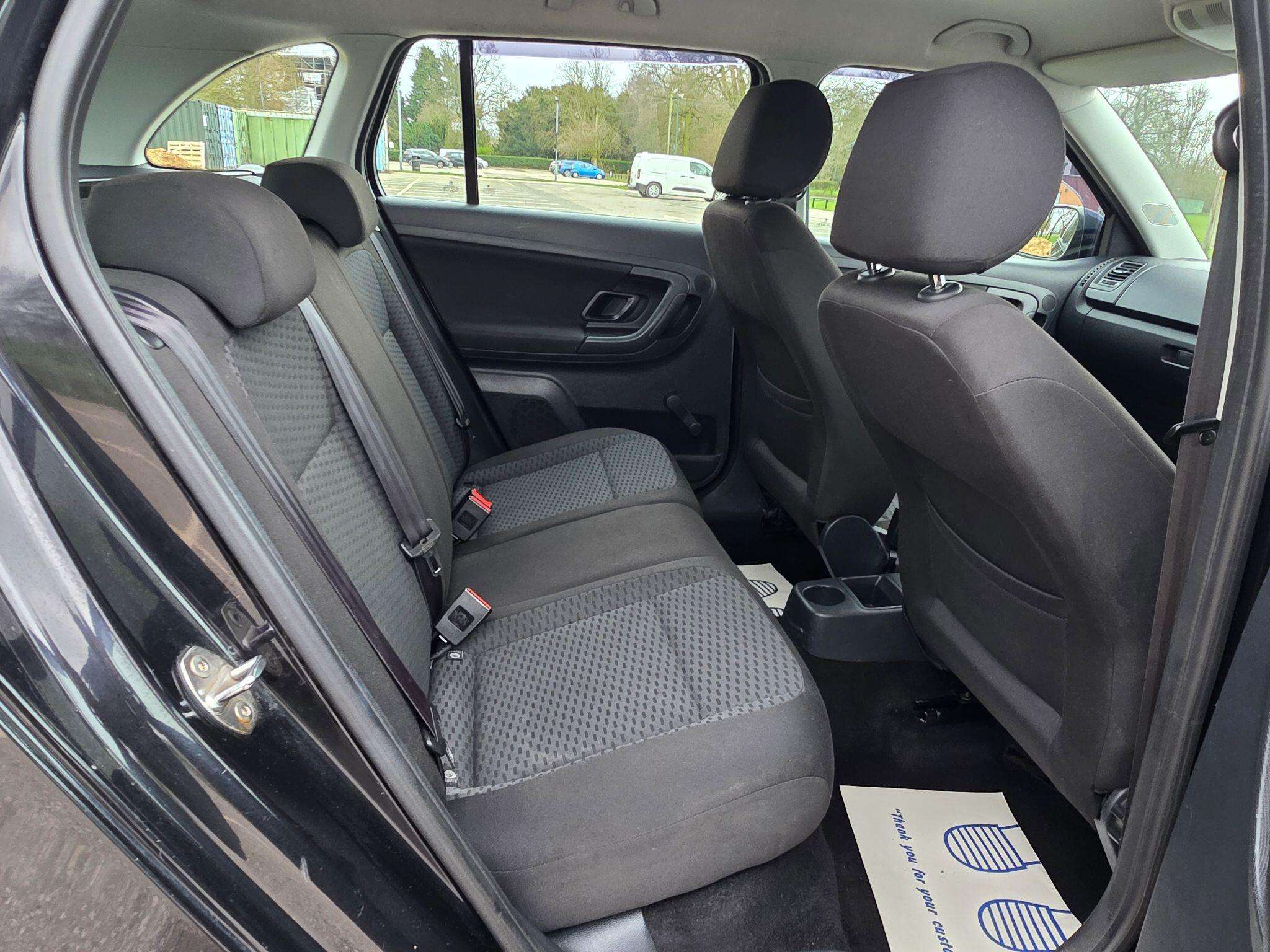 2013 SKODA FABIA 2013 SKODA FABIA