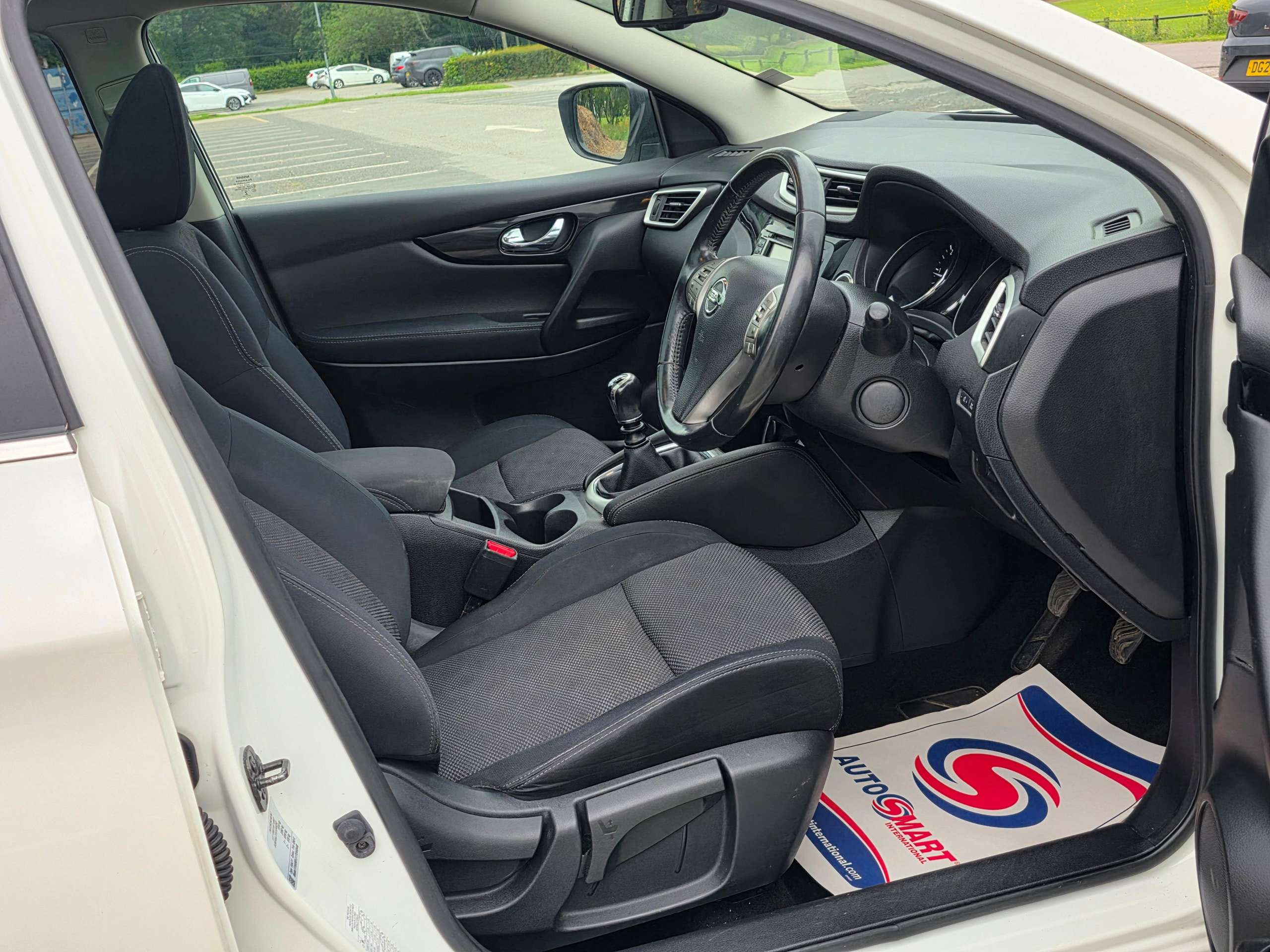 2015 NISSAN QASHQAI 2015 NISSAN QASHQAI