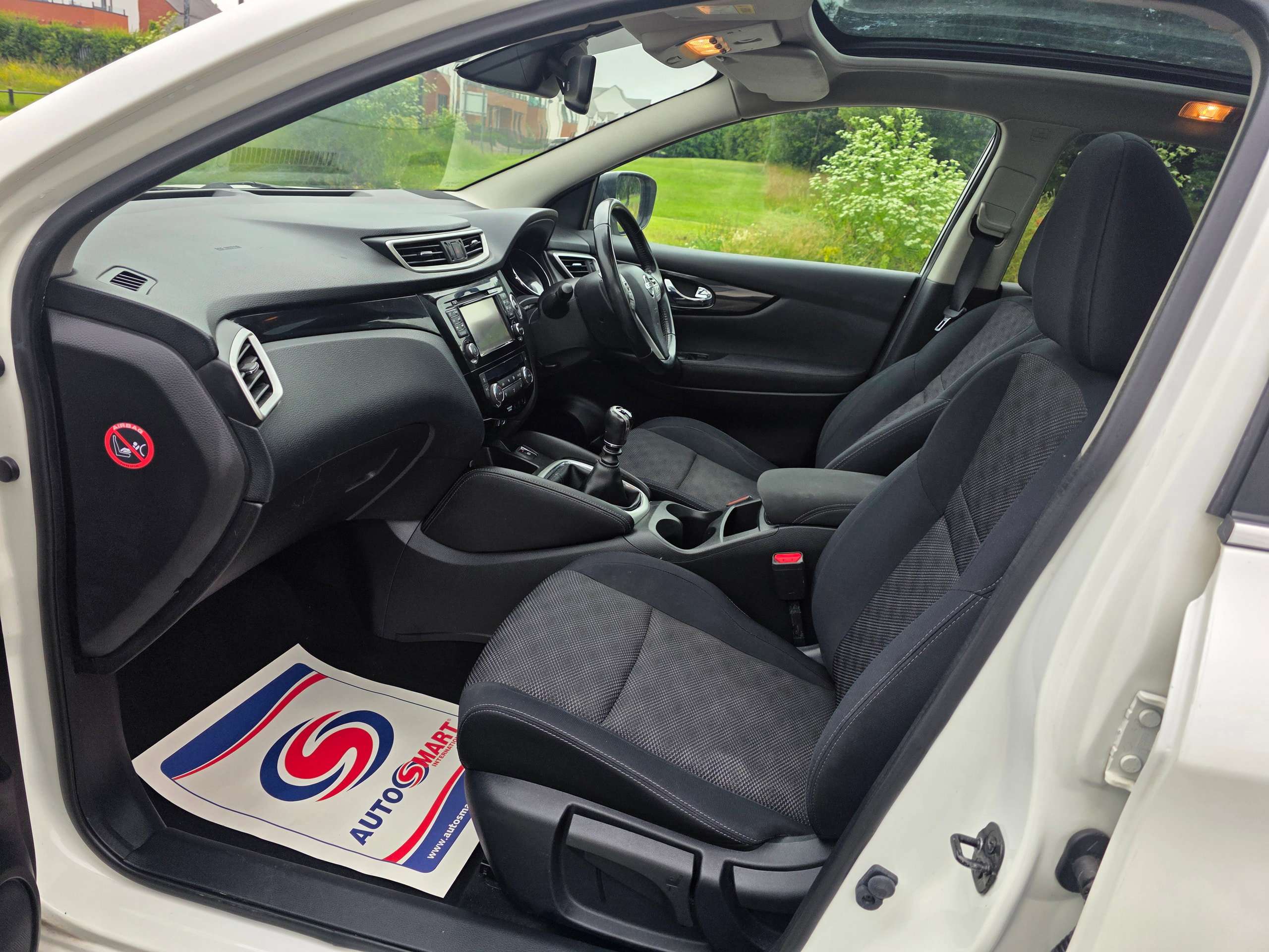 2015 NISSAN QASHQAI 2015 NISSAN QASHQAI