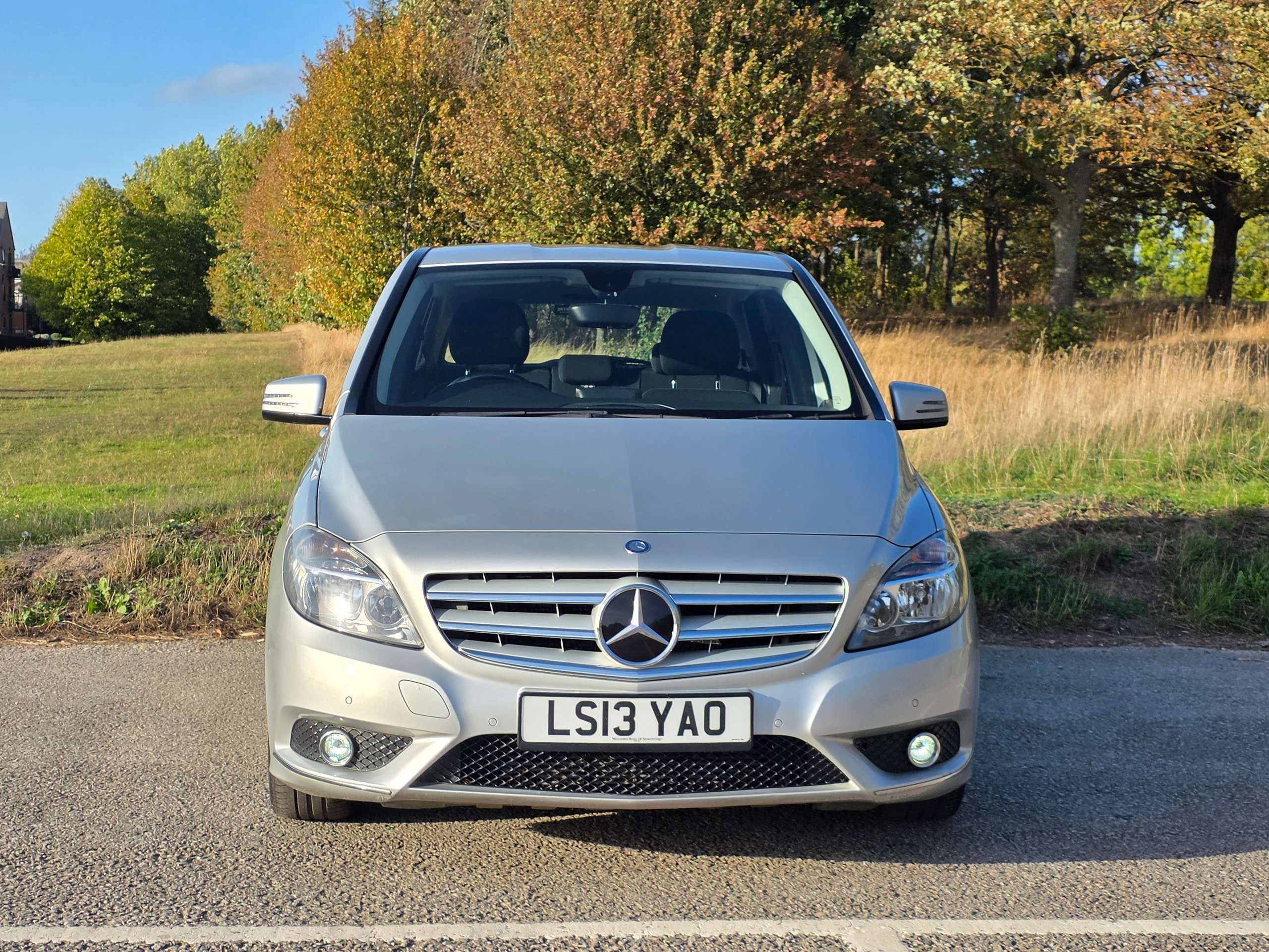 A 2013 MERCEDES-BENZ B CLASS 1.8 B180 CDI BlueEfficiency SE MPV 5dr Diesel Manual Euro 5 (s/s) (109 ps) A 2013 MERCEDES-BENZ B CLASS 1.8 B180 CDI BlueEfficiency SE MPV 5dr Diesel Manual Euro 5 (s/s) (109 ps)