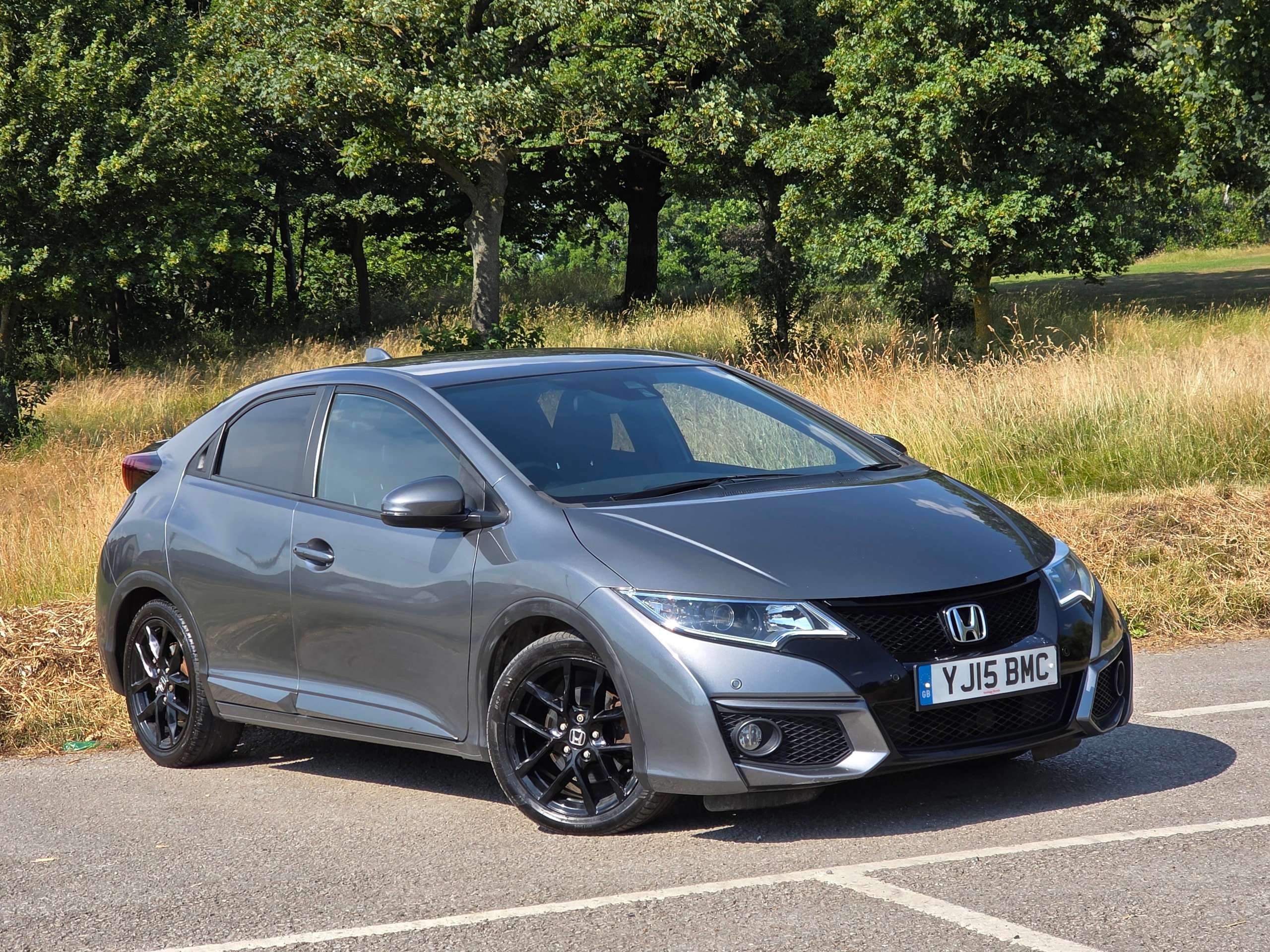 A 2015 HONDA CIVIC 1.6 i-DTEC Sport (Navi) Hatchback 5dr Diesel Manual Euro 5 (s/s) (120 ps) A 2015 HONDA CIVIC 1.6 i-DTEC Sport (Navi) Hatchback 5dr Diesel Manual Euro 5 (s/s) (120 ps)