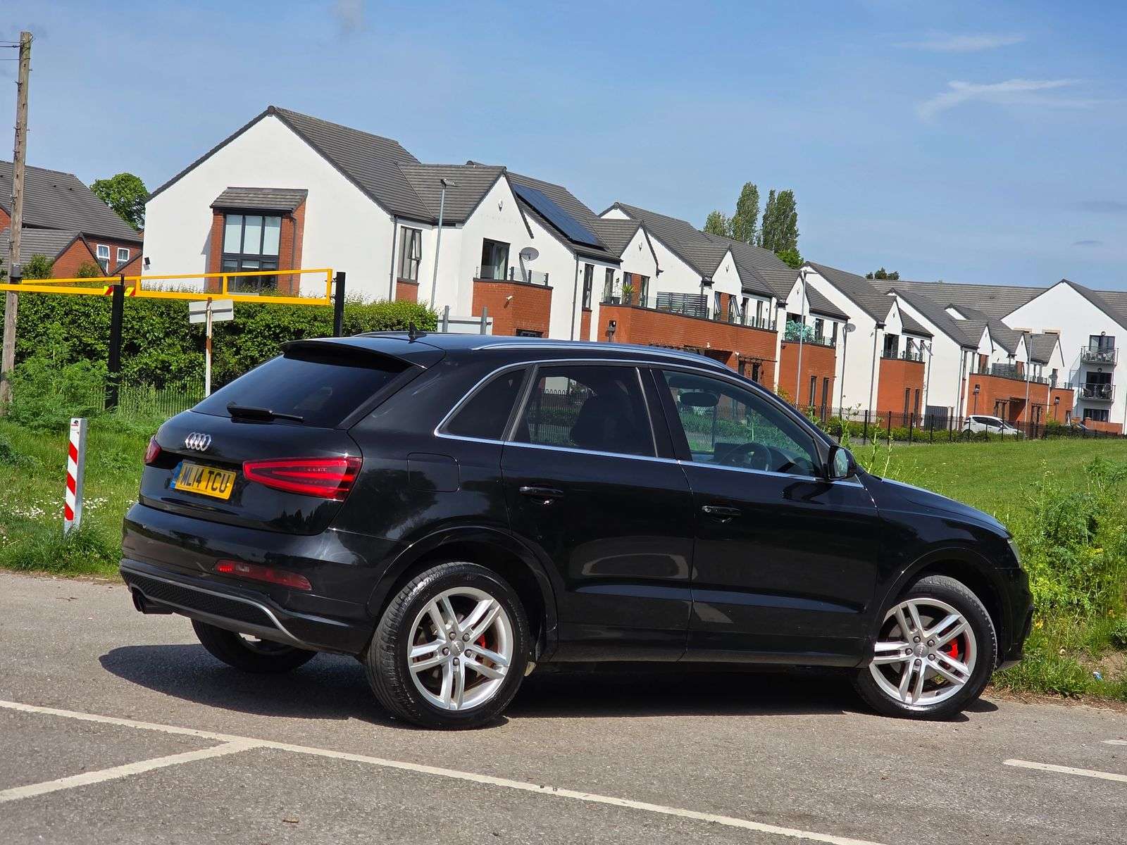 2014 AUDI Q3 2014 AUDI Q3