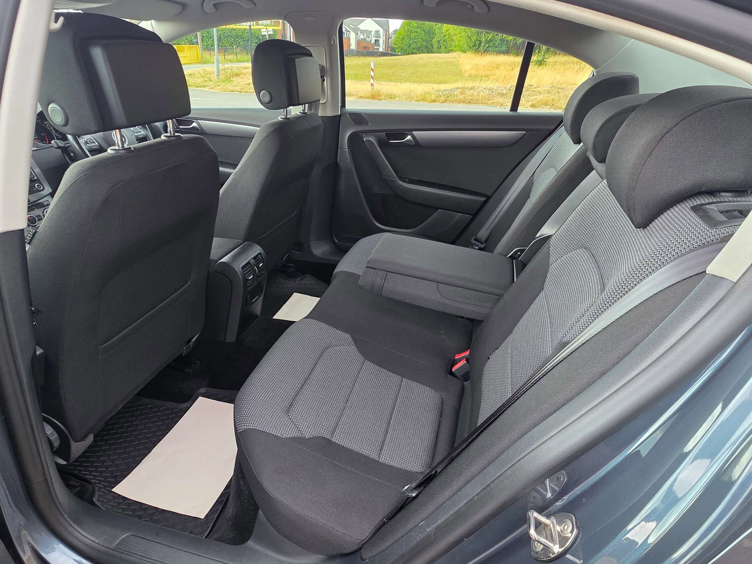 2013 VOLKSWAGEN PASSAT 2013 VOLKSWAGEN PASSAT
