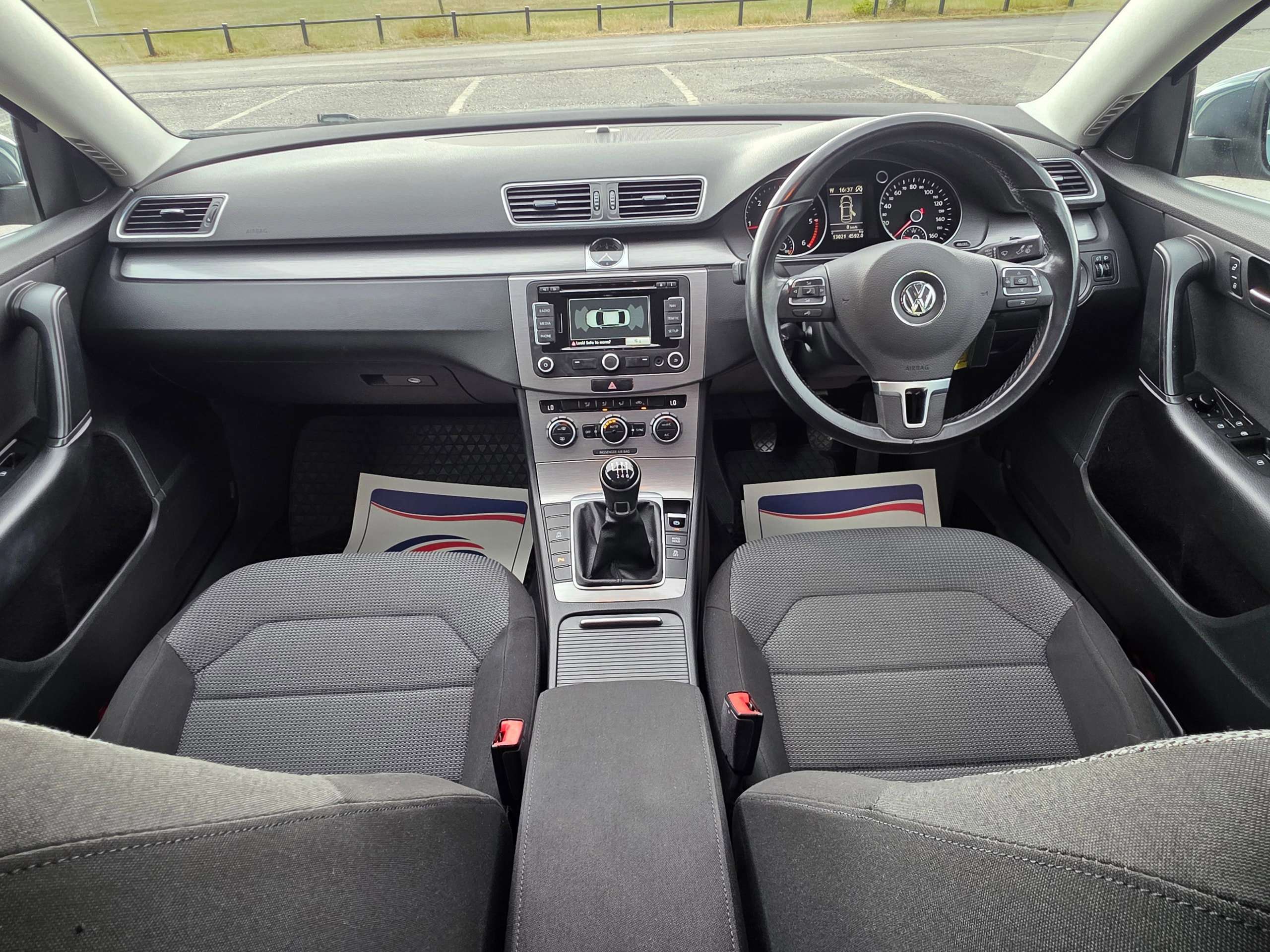2013 VOLKSWAGEN PASSAT 2013 VOLKSWAGEN PASSAT