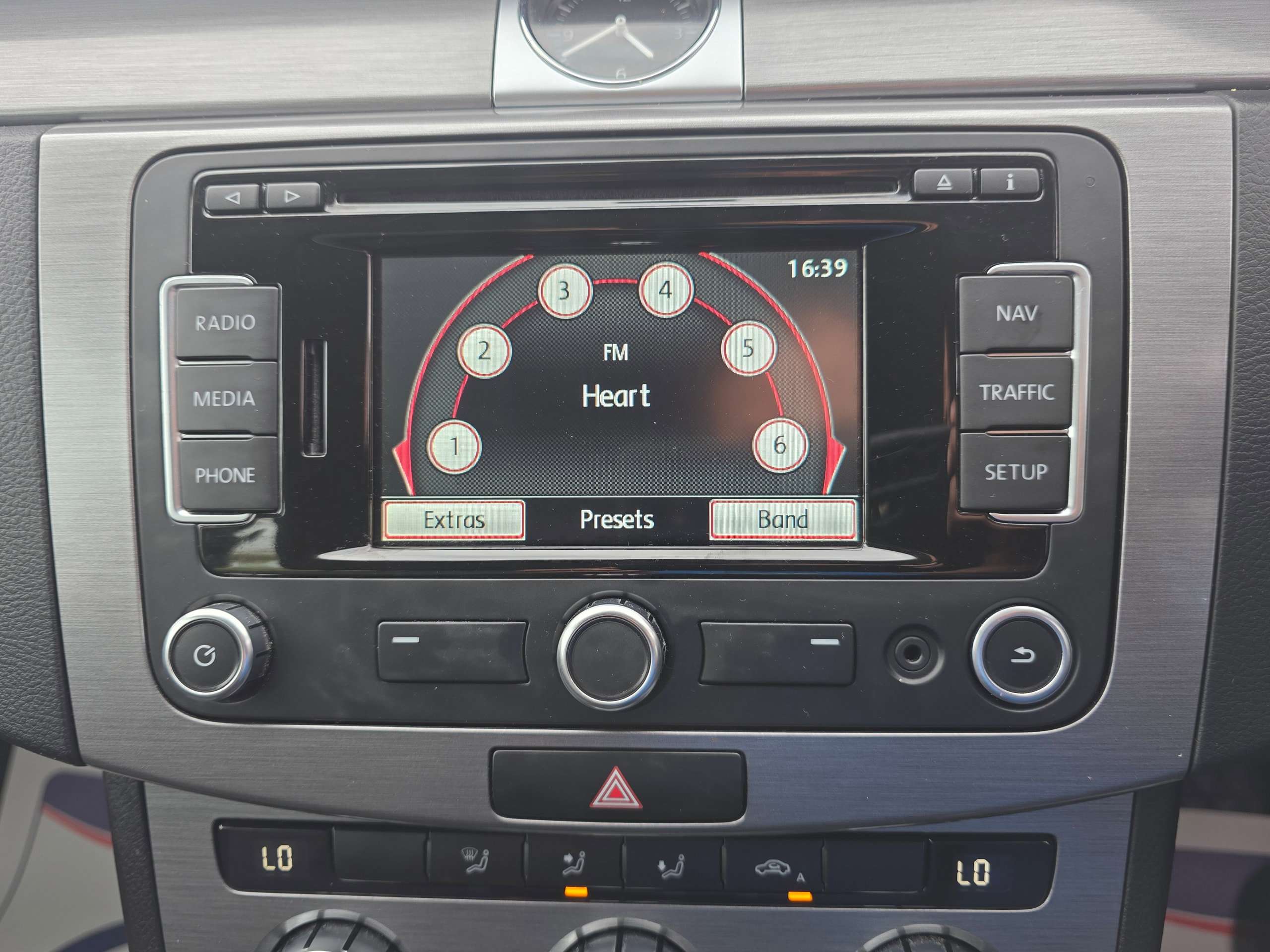 2013 VOLKSWAGEN PASSAT 2013 VOLKSWAGEN PASSAT