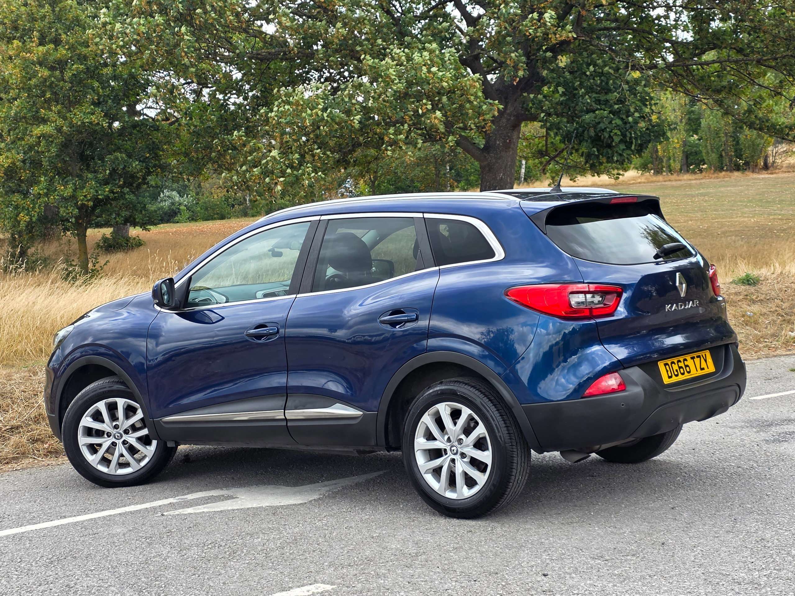 2016 RENAULT KADJAR 2016 RENAULT KADJAR