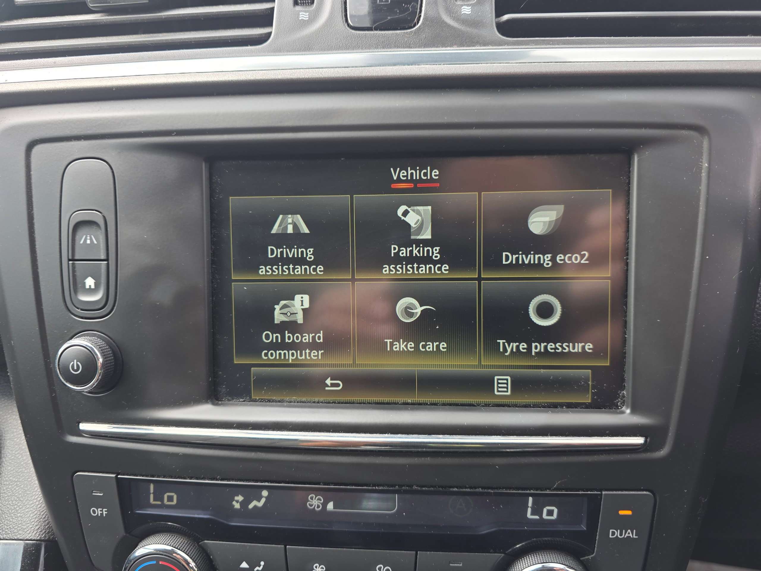 2016 RENAULT KADJAR 2016 RENAULT KADJAR